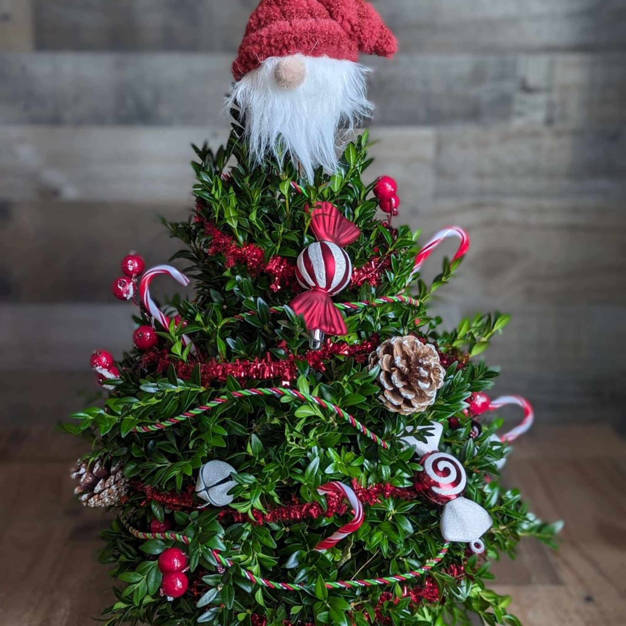 Shown as Standard
Let us know the colors you want (red, burgundy, silver