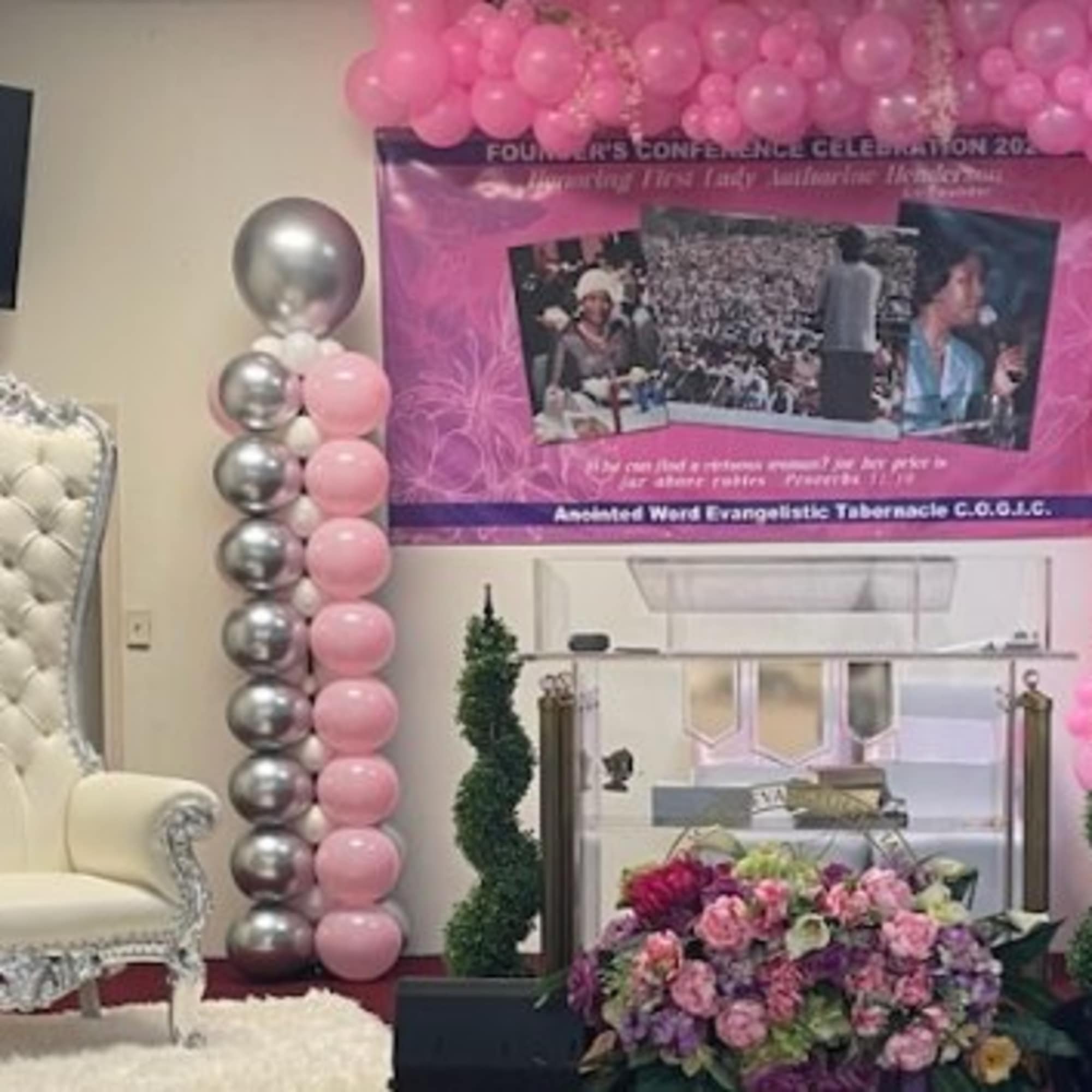 Make your event extra special! Order up to two colors and two