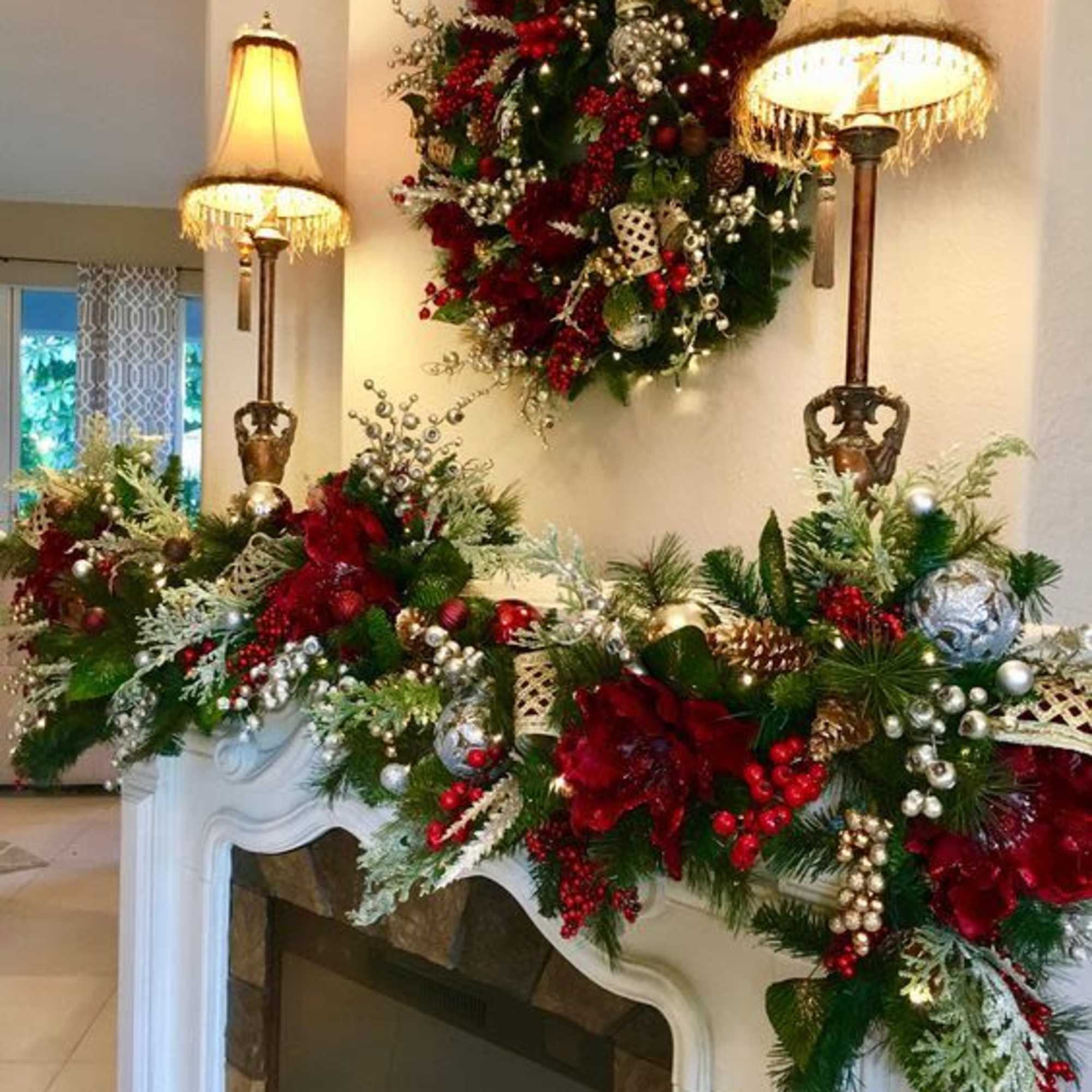 Centerpieces for your celebrations, home and Christmas trees, your choice.