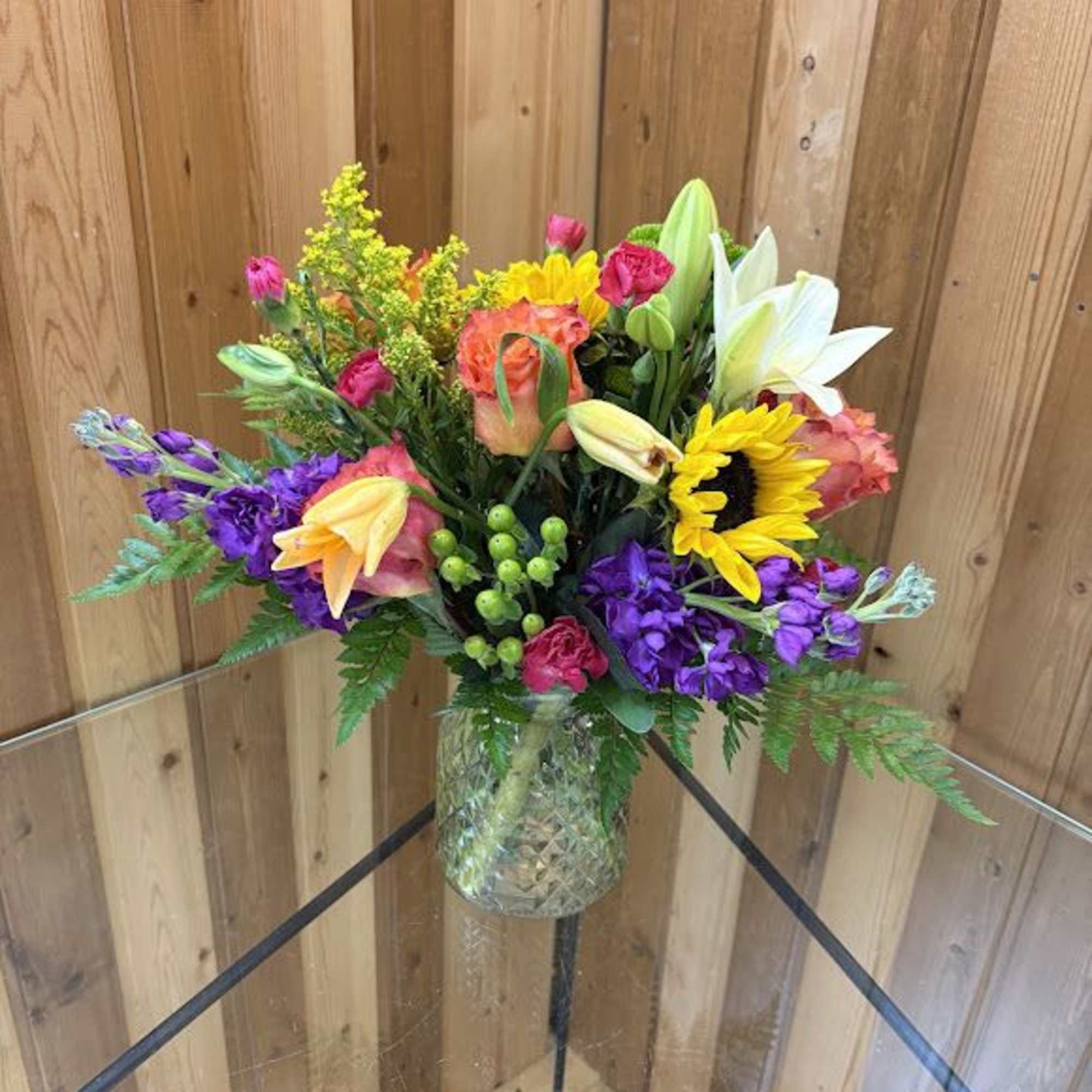 Bright &amp; Beautiful Vase Arrangement &ndash; Sunflowers, Lilies, Carnations and Roses

Bring a