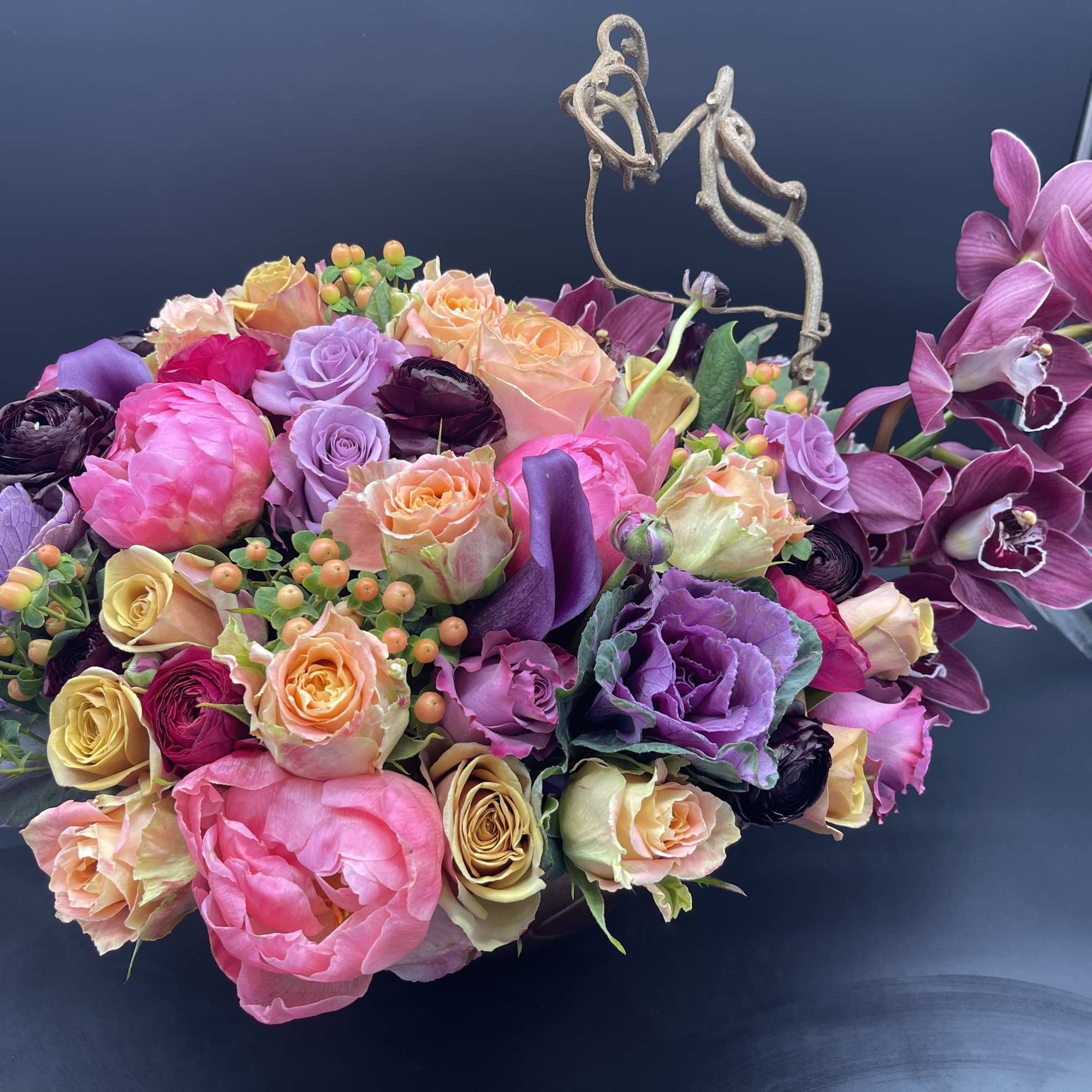 Garden style roses, scabiosa, ranunculus, proteas just to name a few. This