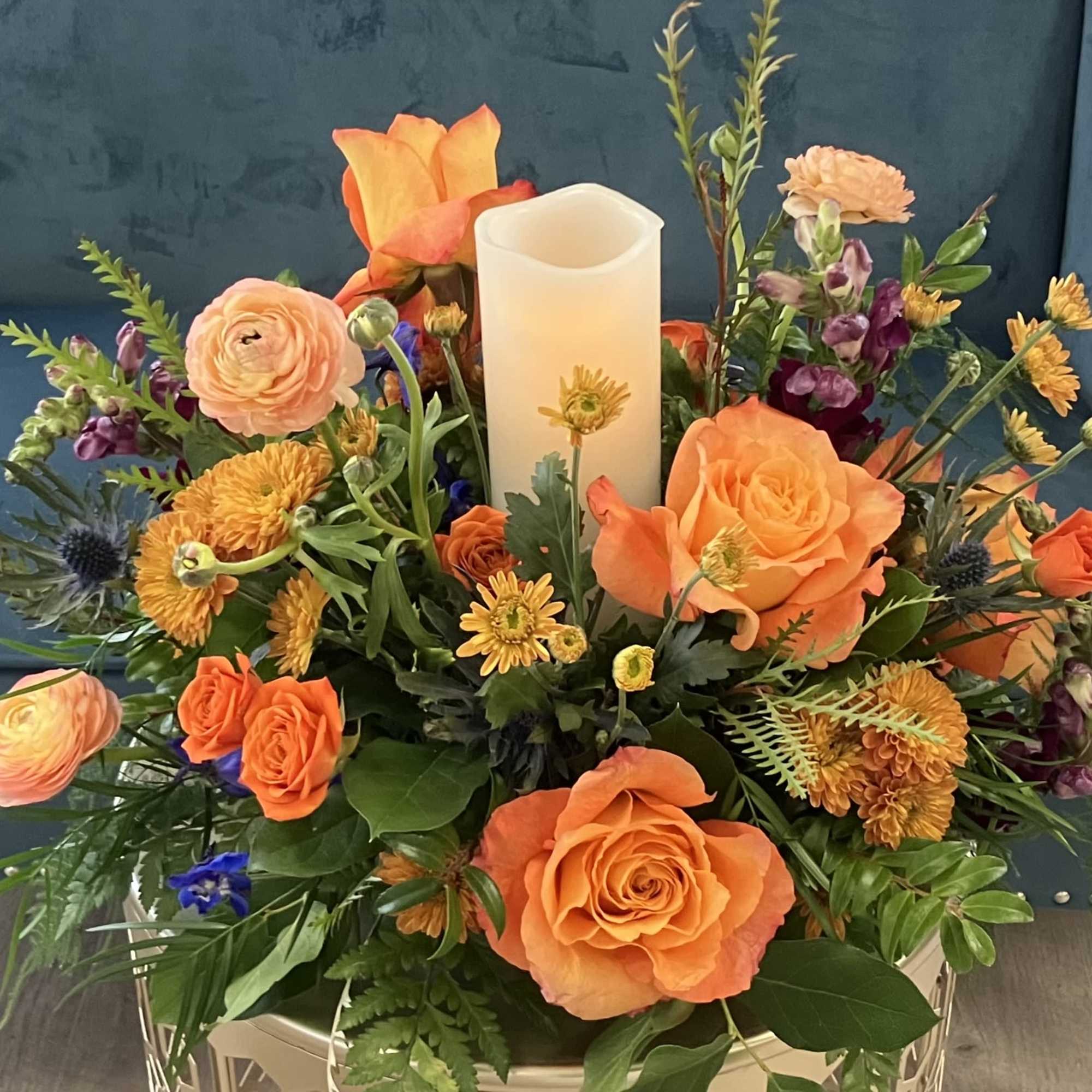 Add a touch of fall elegance to the Thanksgiving table with Ruth