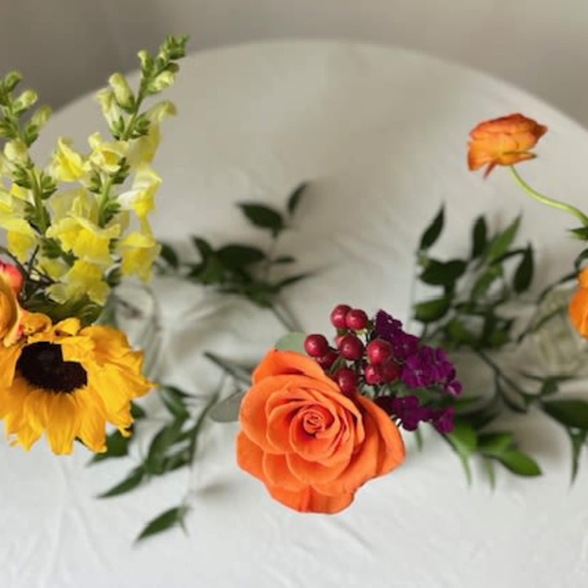 Welcome autumn in your home with the Fall Harvest Basket! (only 2