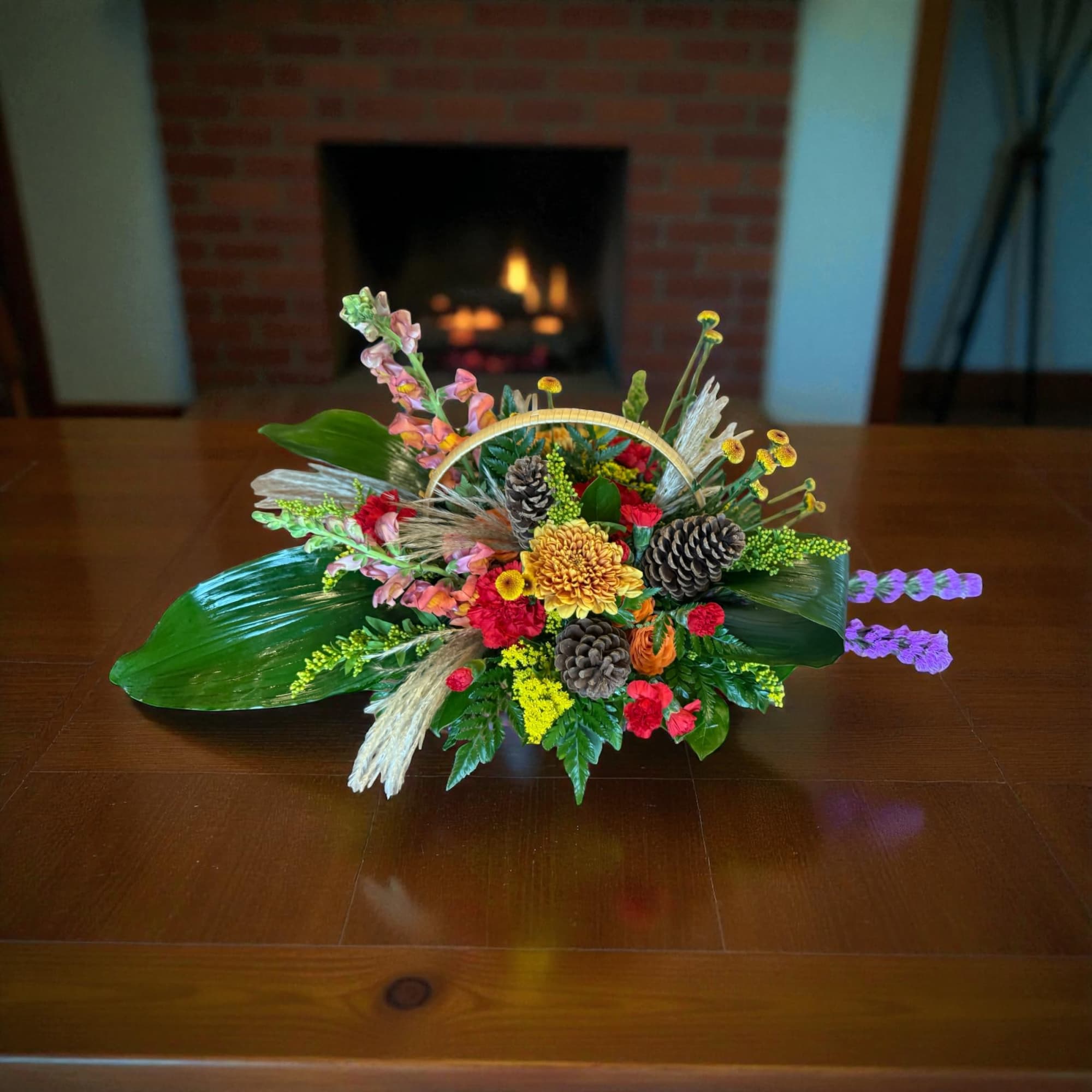 Capture the cozy spirit of fall with this stunning seasonal centerpiece designed