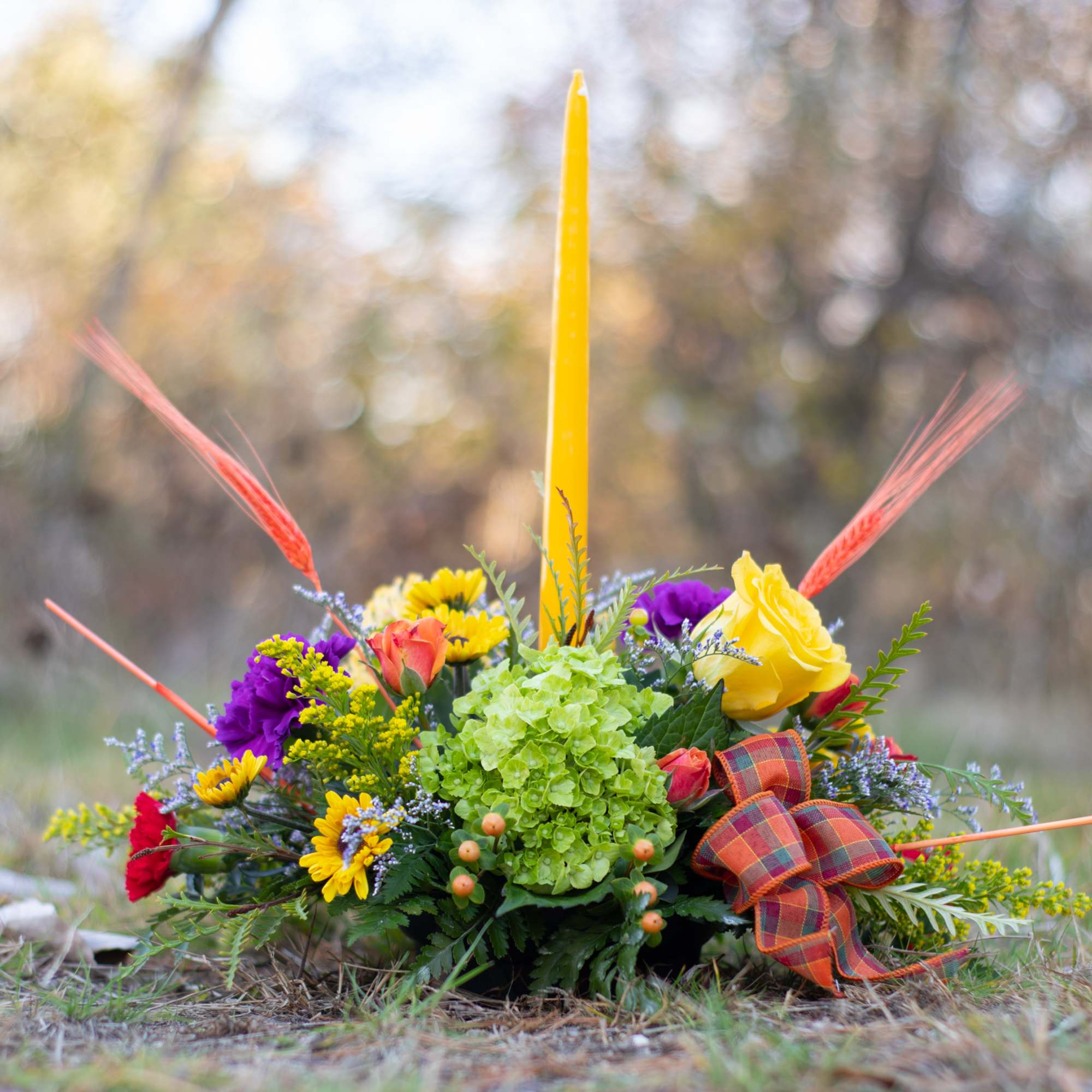 Perfect centerpiece for your family&#039;s dinner table this Thanksgiving! Long burning candle