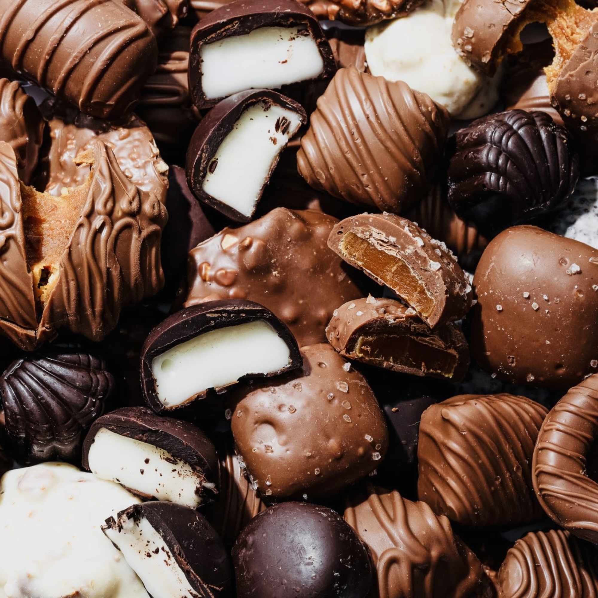 What&#039;s Included:
White, Dark, and Milk Butter Pecan Patties, Cashew Clusters, Pretzel Clouds