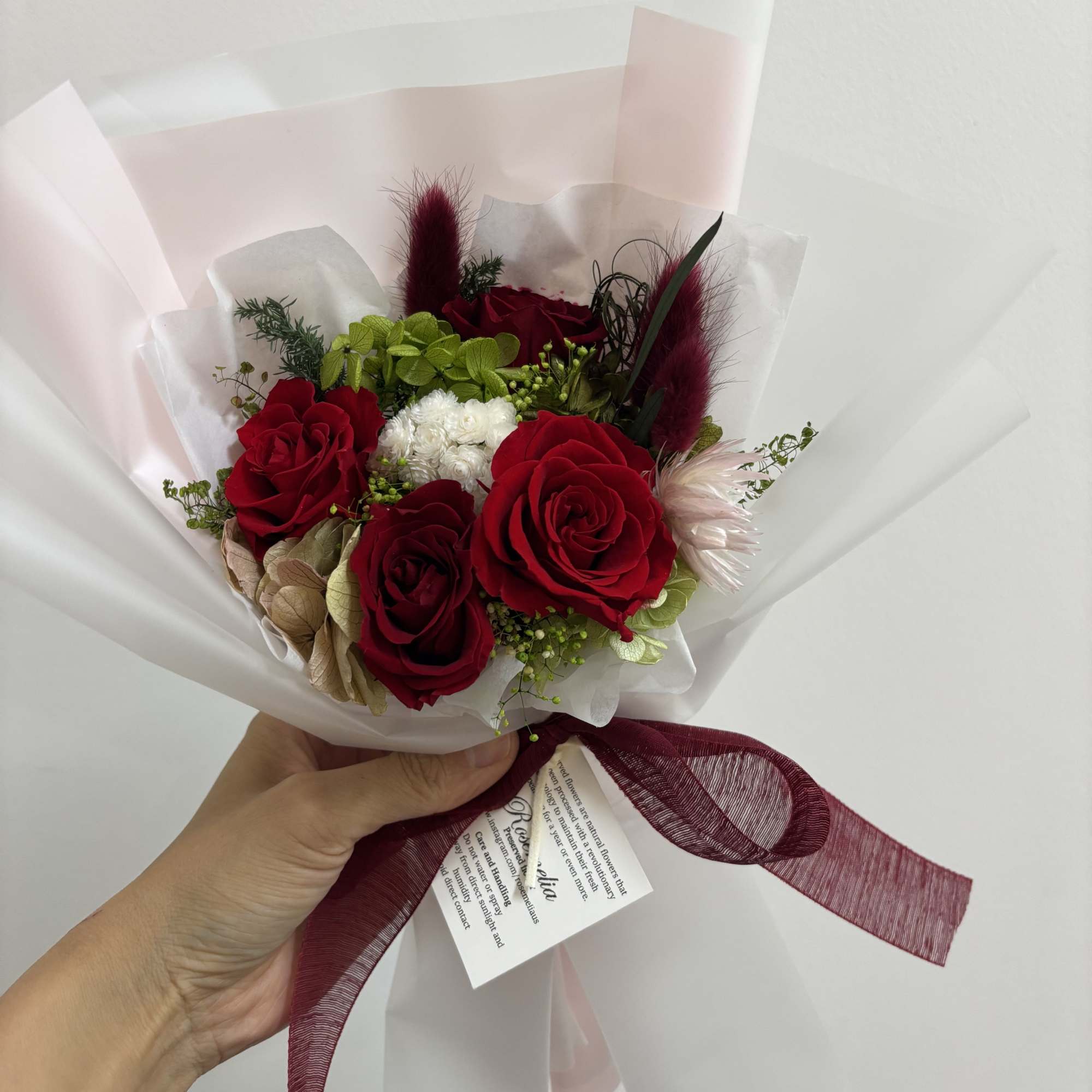 Real flowers, expertly preserved to maintain their beauty for over a year