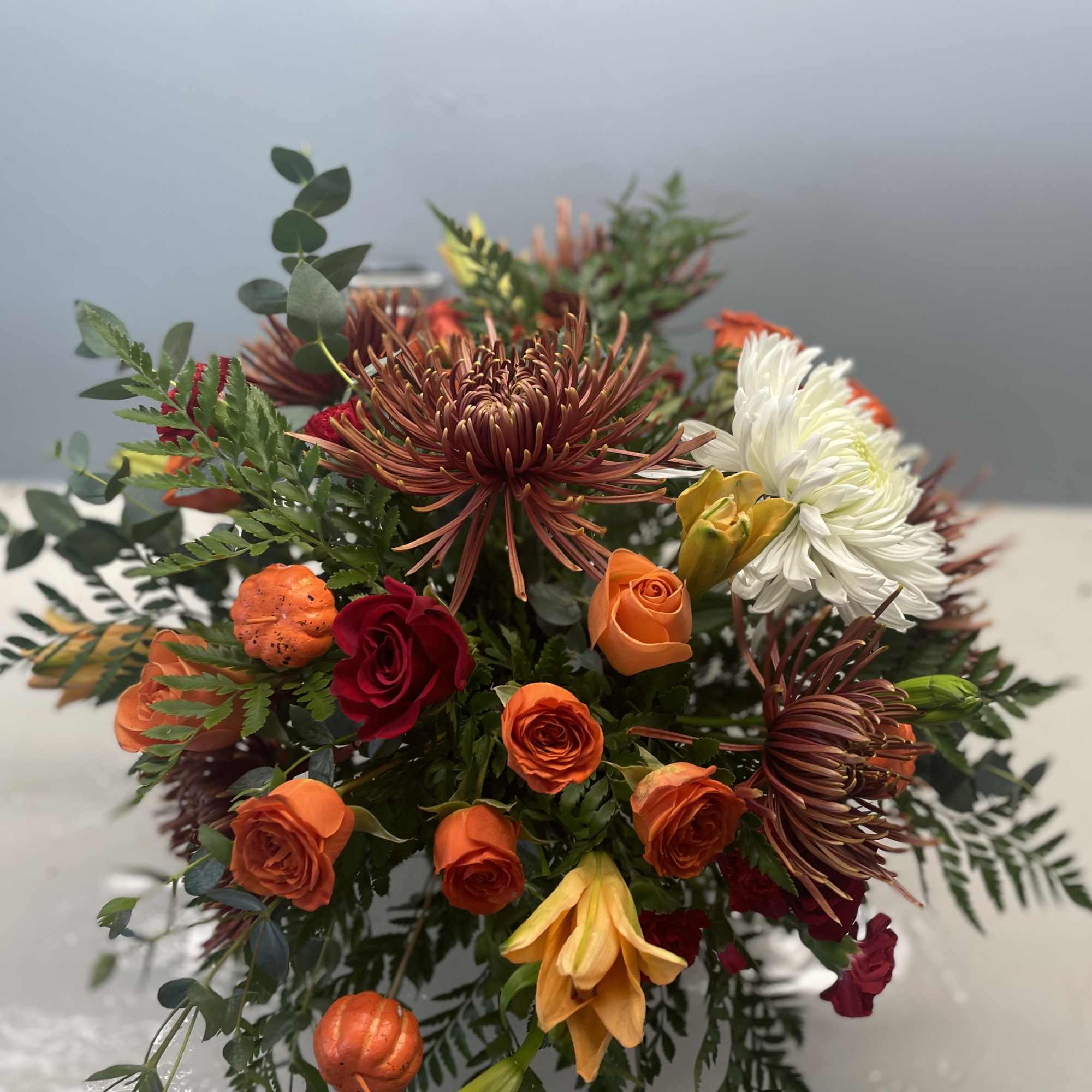 A long and elegant centerpiece for your thanksgiving table! Candles included- just