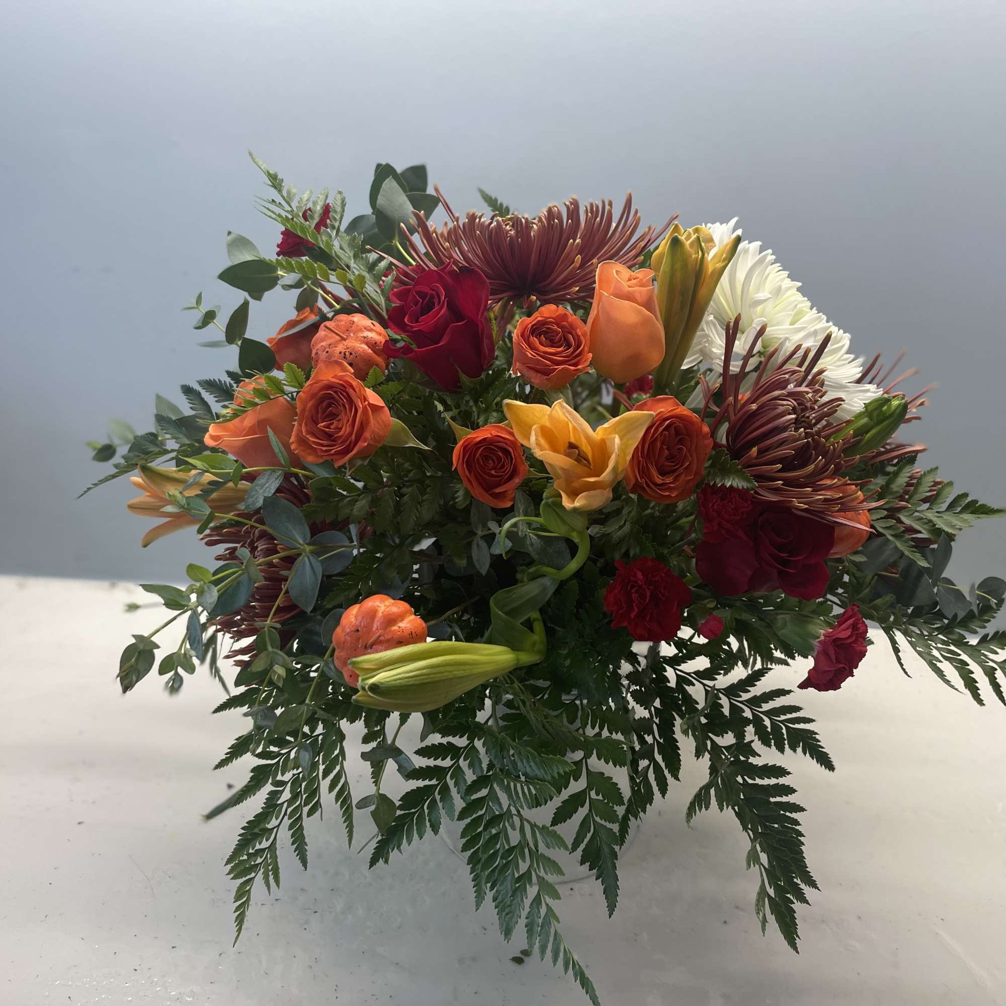 A long and elegant centerpiece for your thanksgiving table! Candles included- just