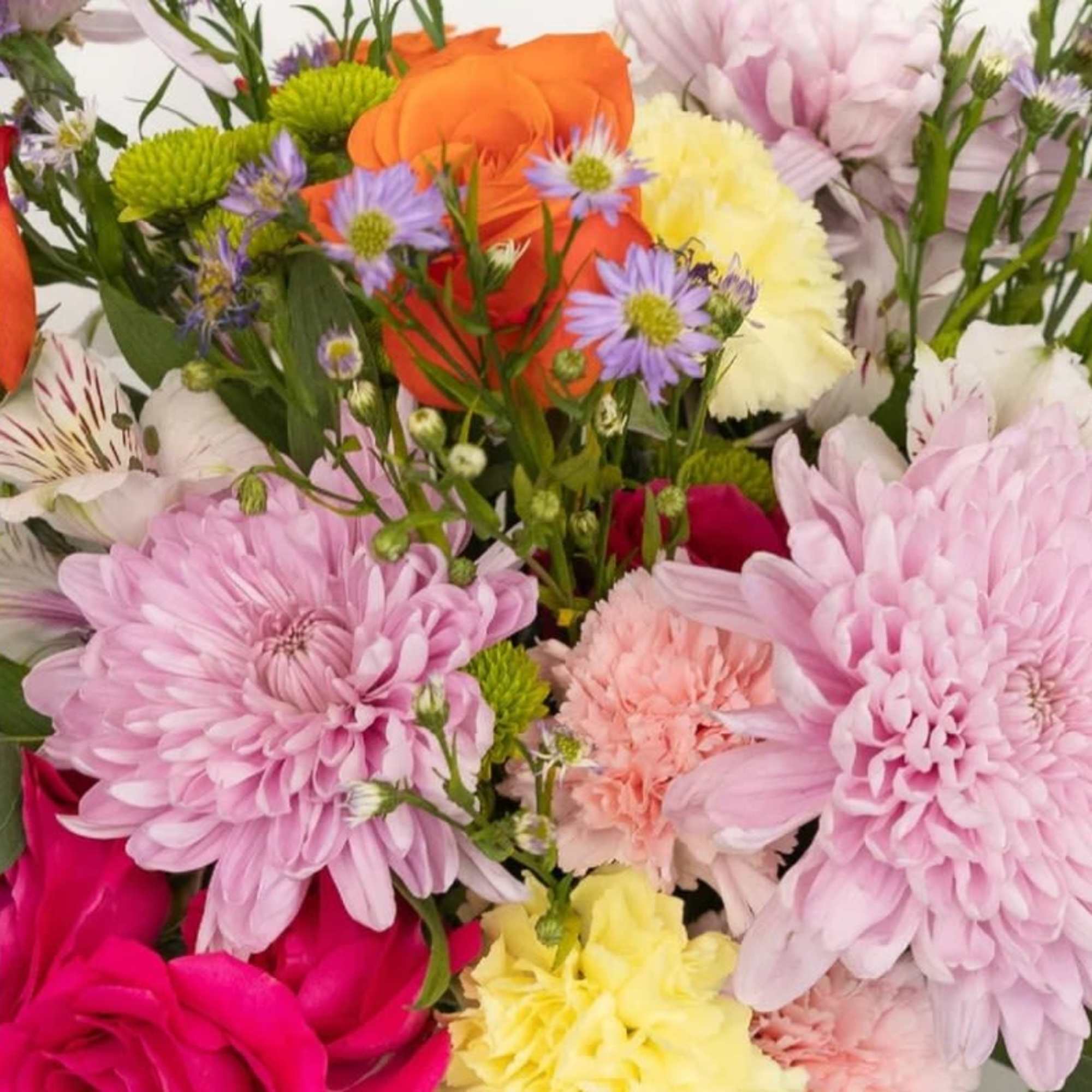 Let our talented florists create something truly special for you.
This hand-tied bouquet