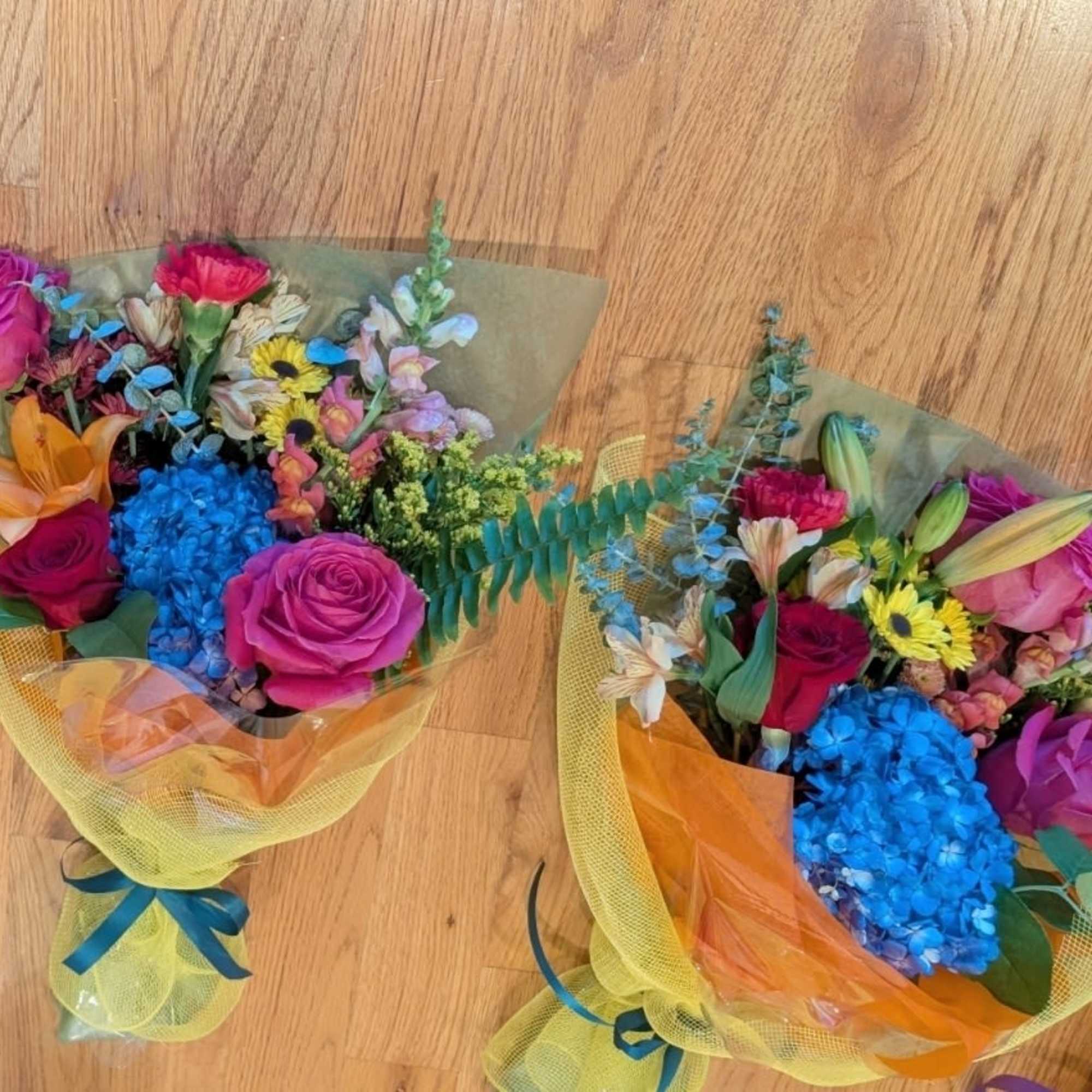 Let our talented florists create something truly special for you.
This hand-tied bouquet