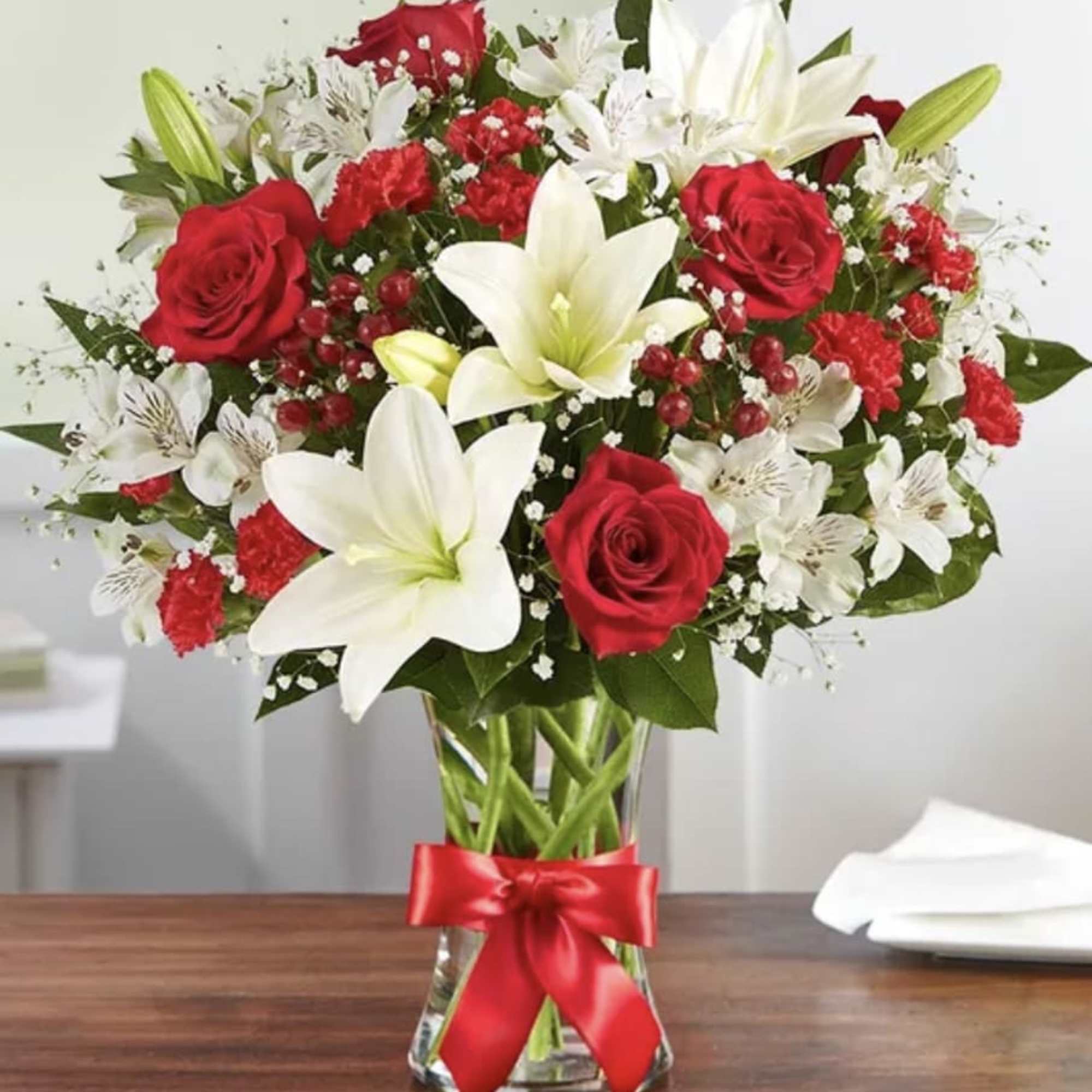 That feeling of bliss, captured in a bouquet. Inspired by the beauty