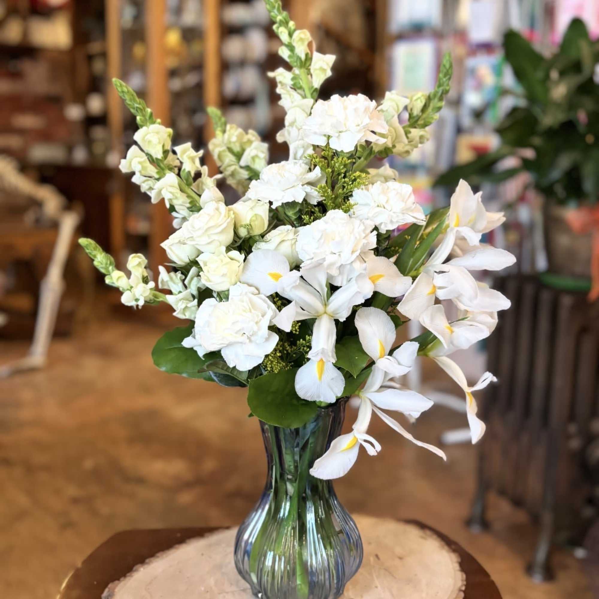 When words aren&rsquo;t enough, let the calm beauty of white bloom hues