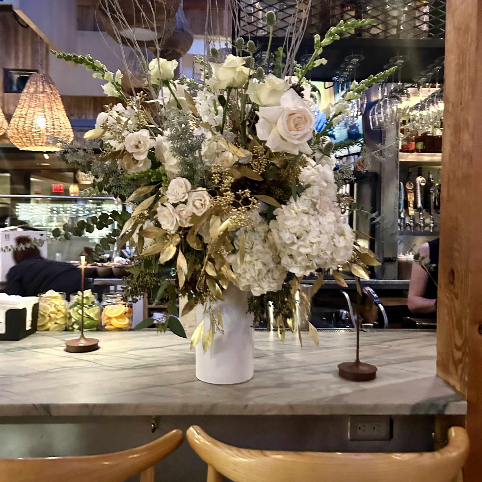 What&#039;s more fun that regular fresh flowers? Flowers with little bit of