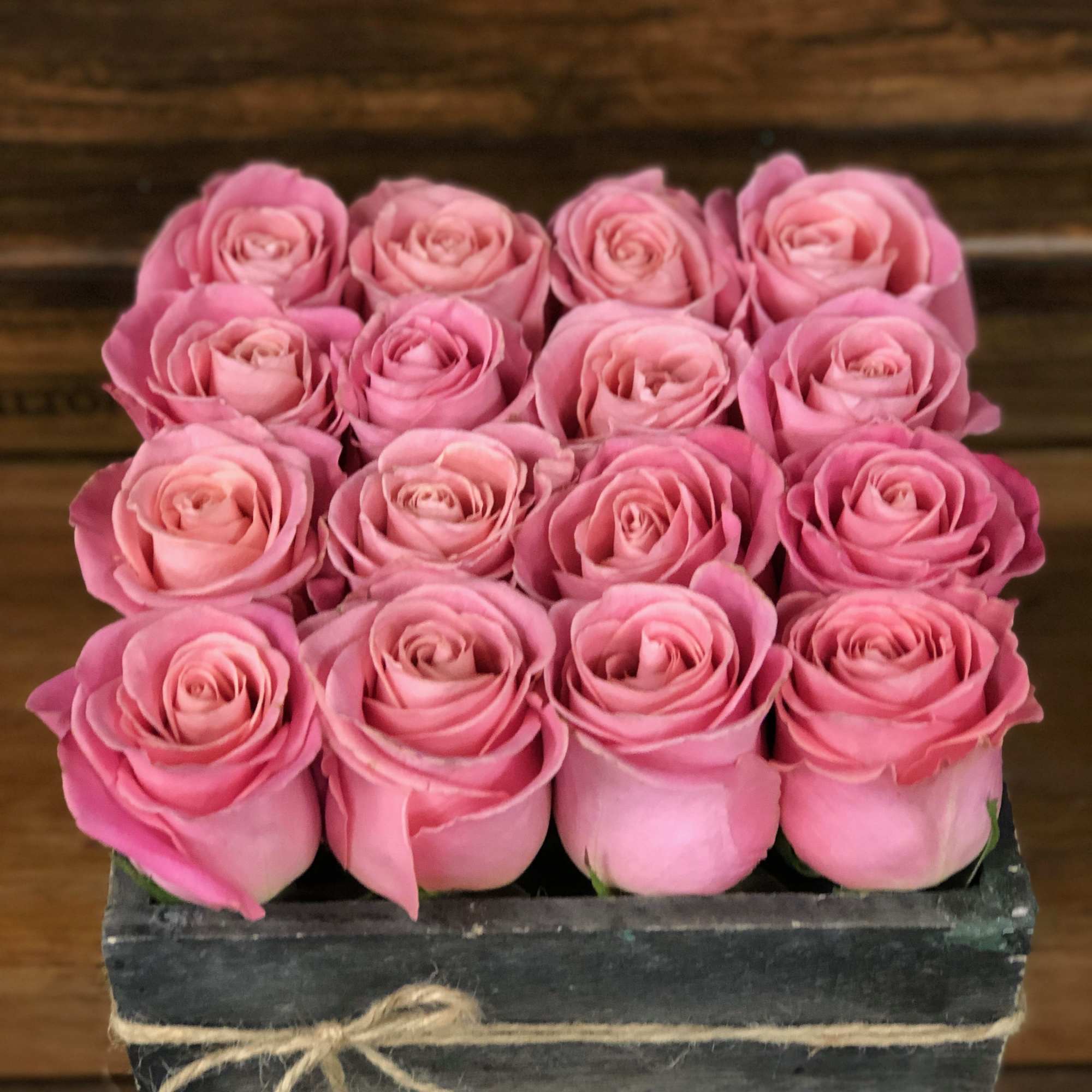 Simple and beautiful like love is ,16 pink Roses in a rustic