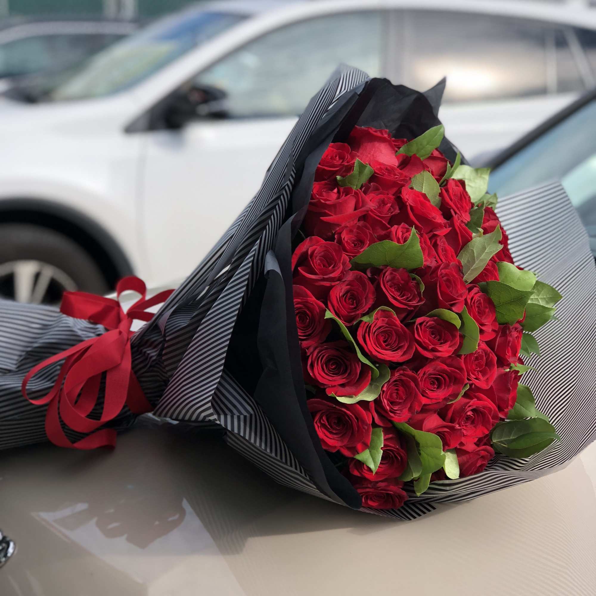 65 Long Stem RED ROSES is the Standard bouquet ,75 RED ROSES