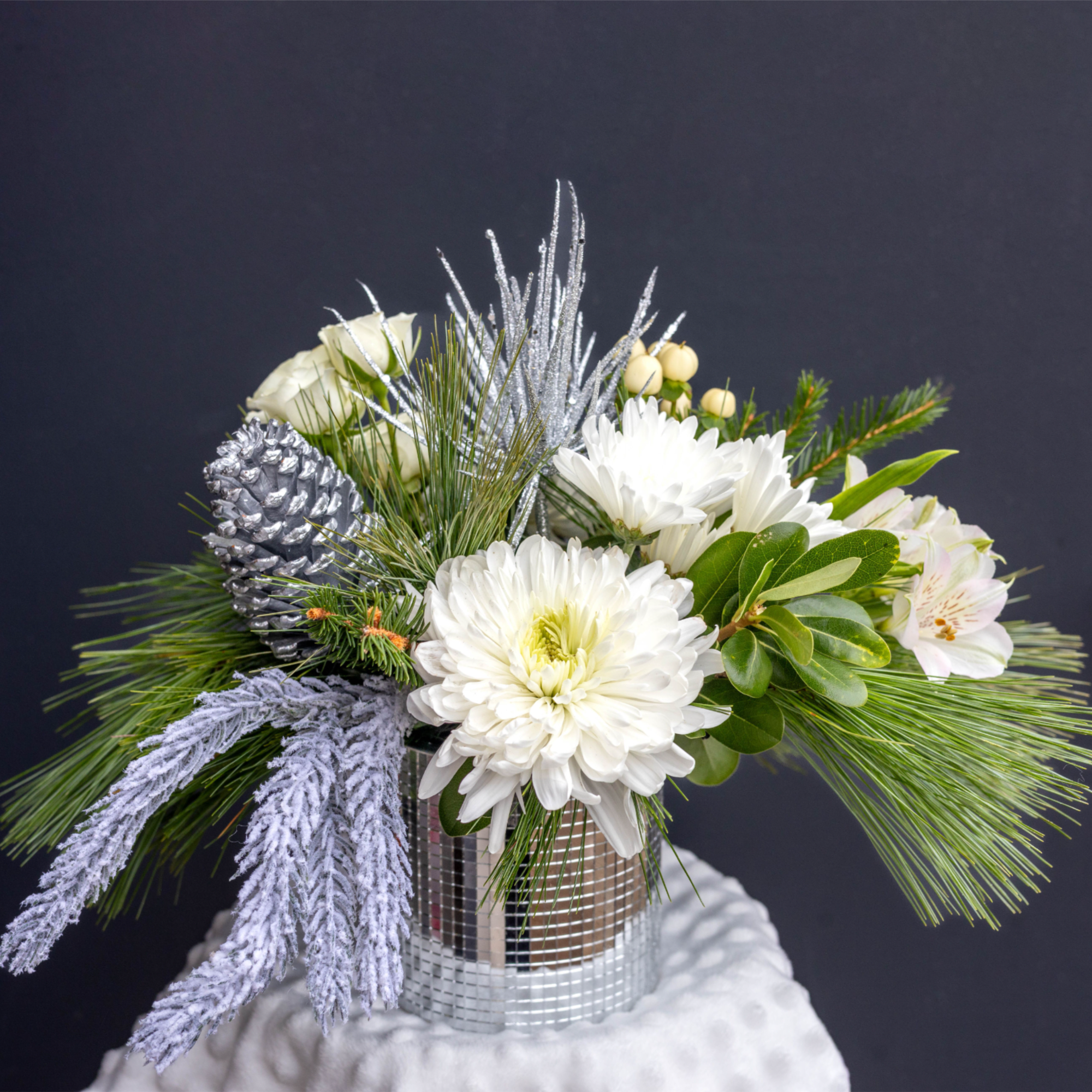 A Chic White &amp; Silver Holiday Arrangement

Turn up the sparkle this season