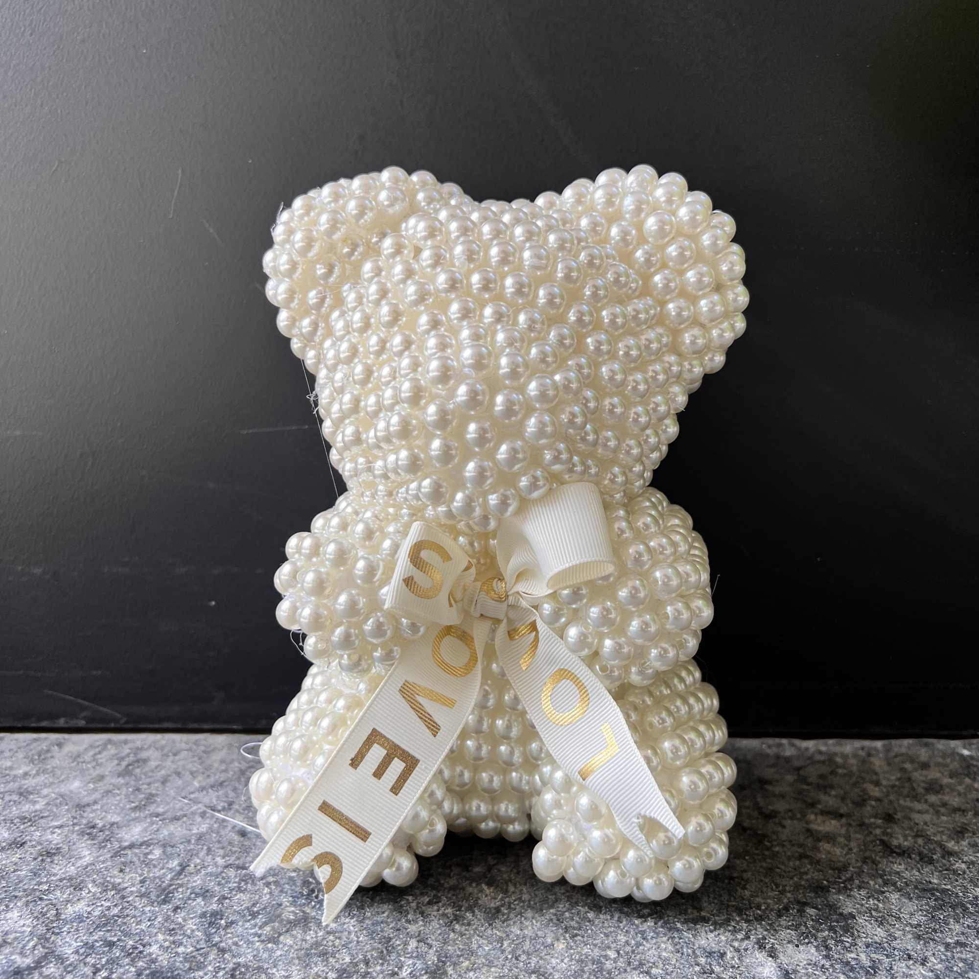 The pear luxuriously Beautiful bear made all from pears. size 10&quot;&#039; 