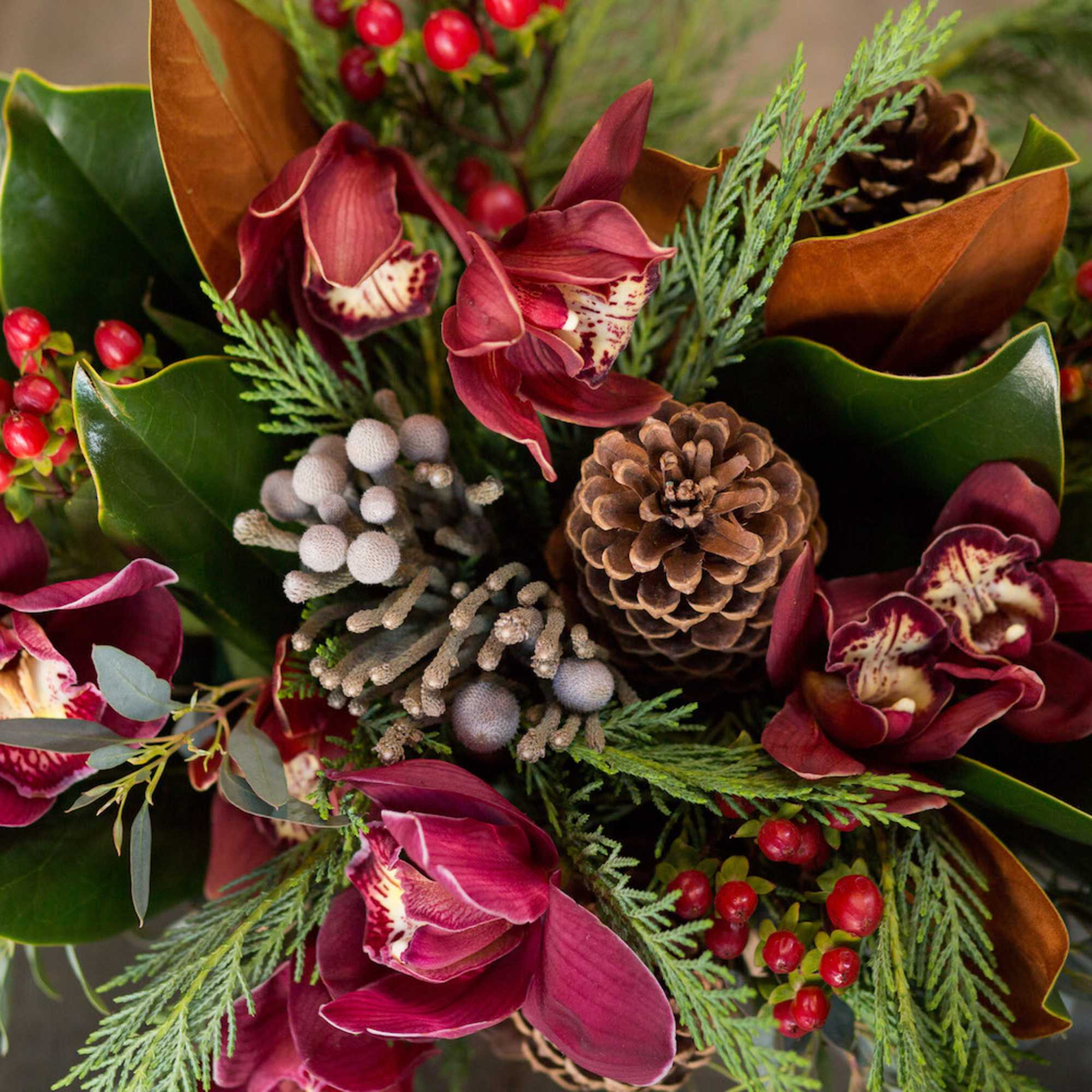 Rustic meets modern charm in this textured and lively design featuring deep