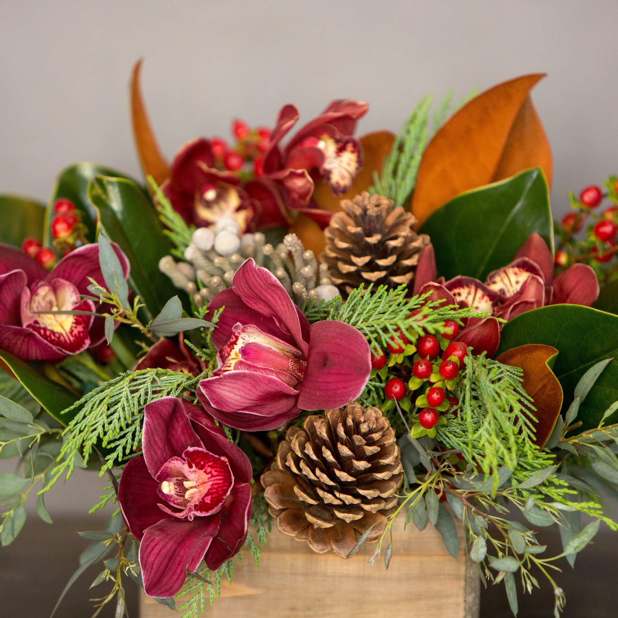 Rustic meets modern charm in this textured and lively design featuring deep