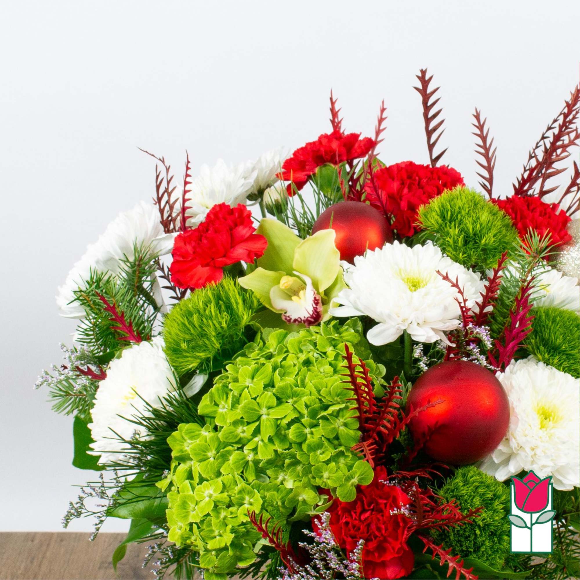 Introducing the enchanting Christmas Floral Collection at Beretania Florist, where the spirit