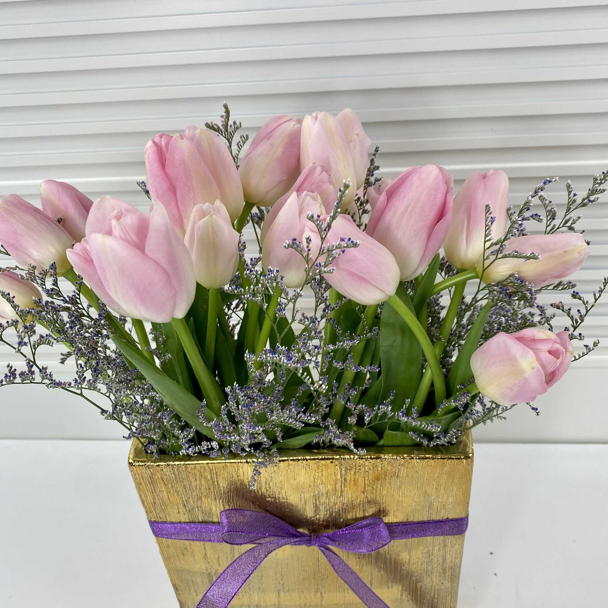 20 Fresh Pink Tulip in an elegant modern vase. 