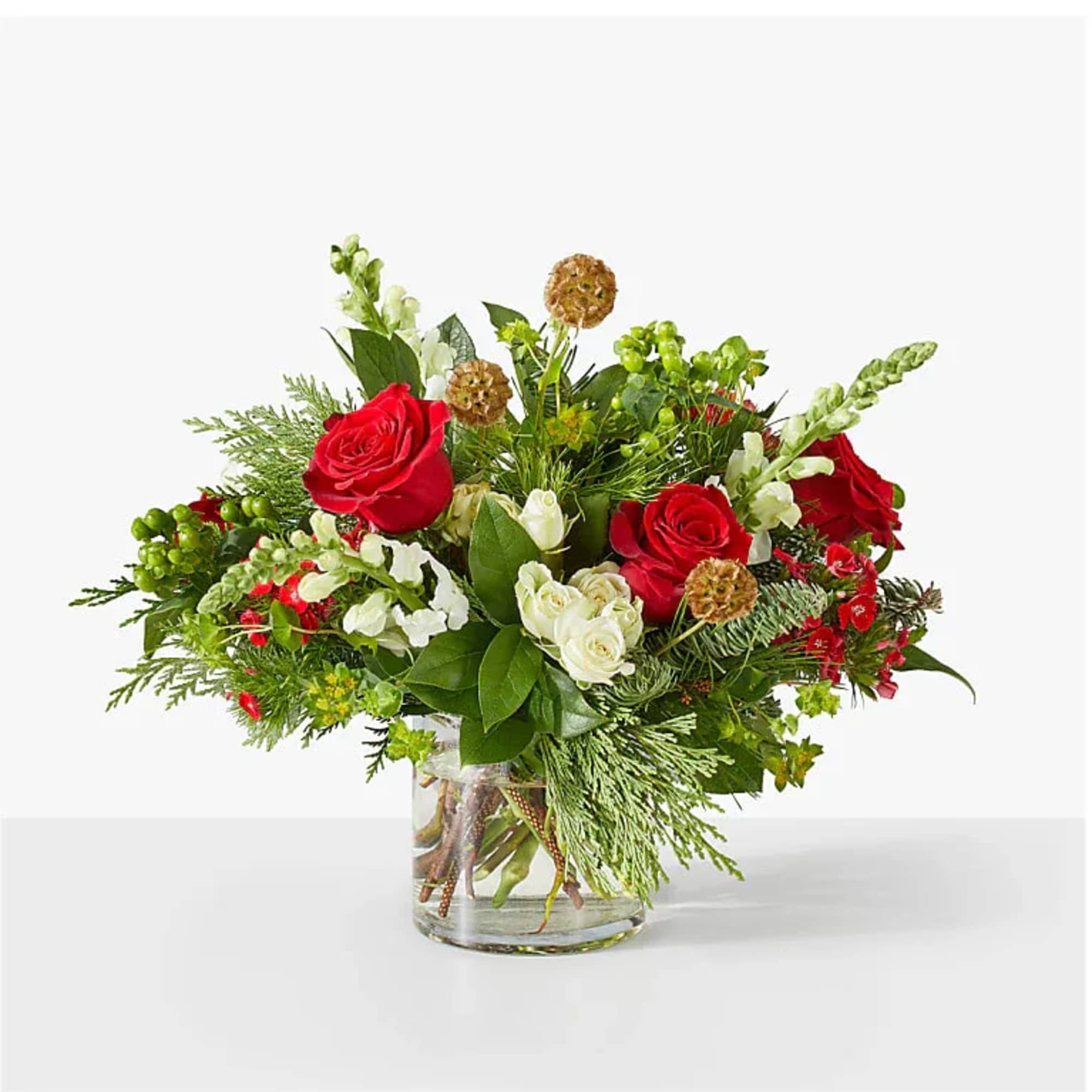 Elegant and modern, this beautiful bouquet is expertly designed with red roses
white