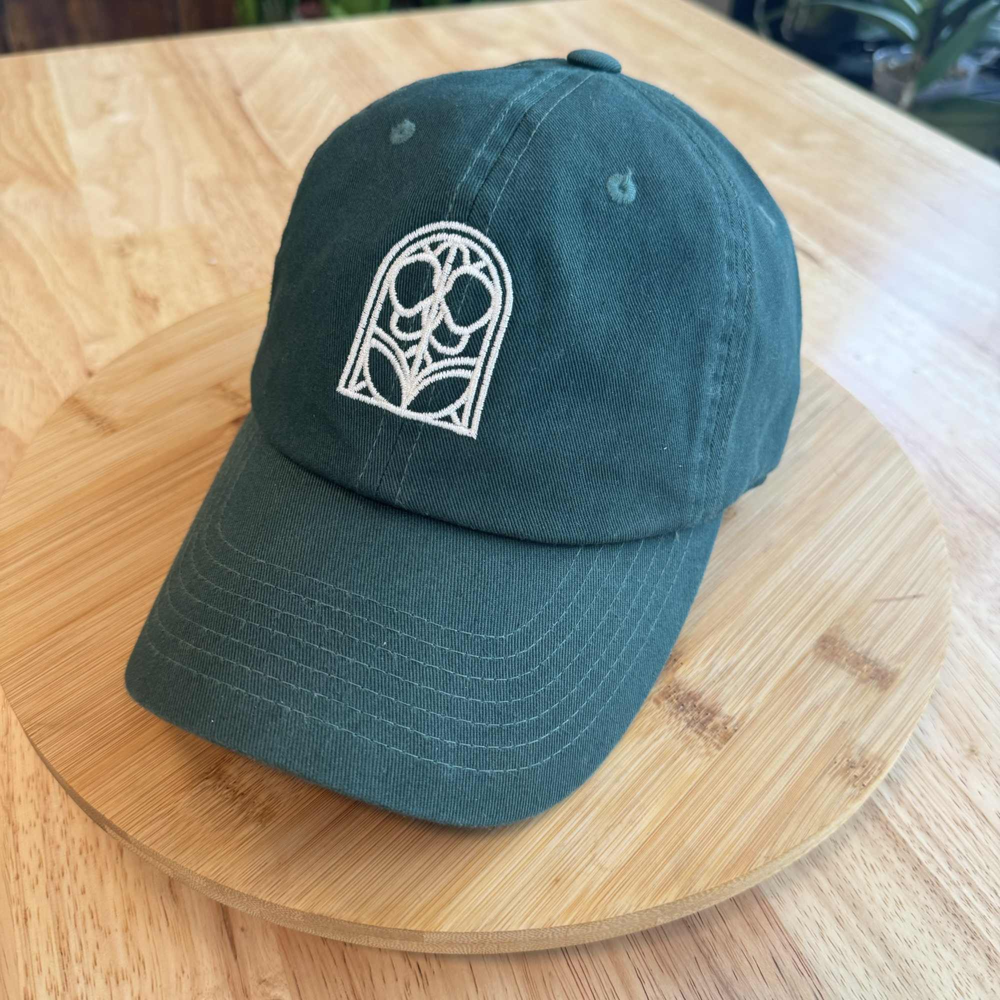 Whether you&rsquo;re out in the garden or on the go, this cap