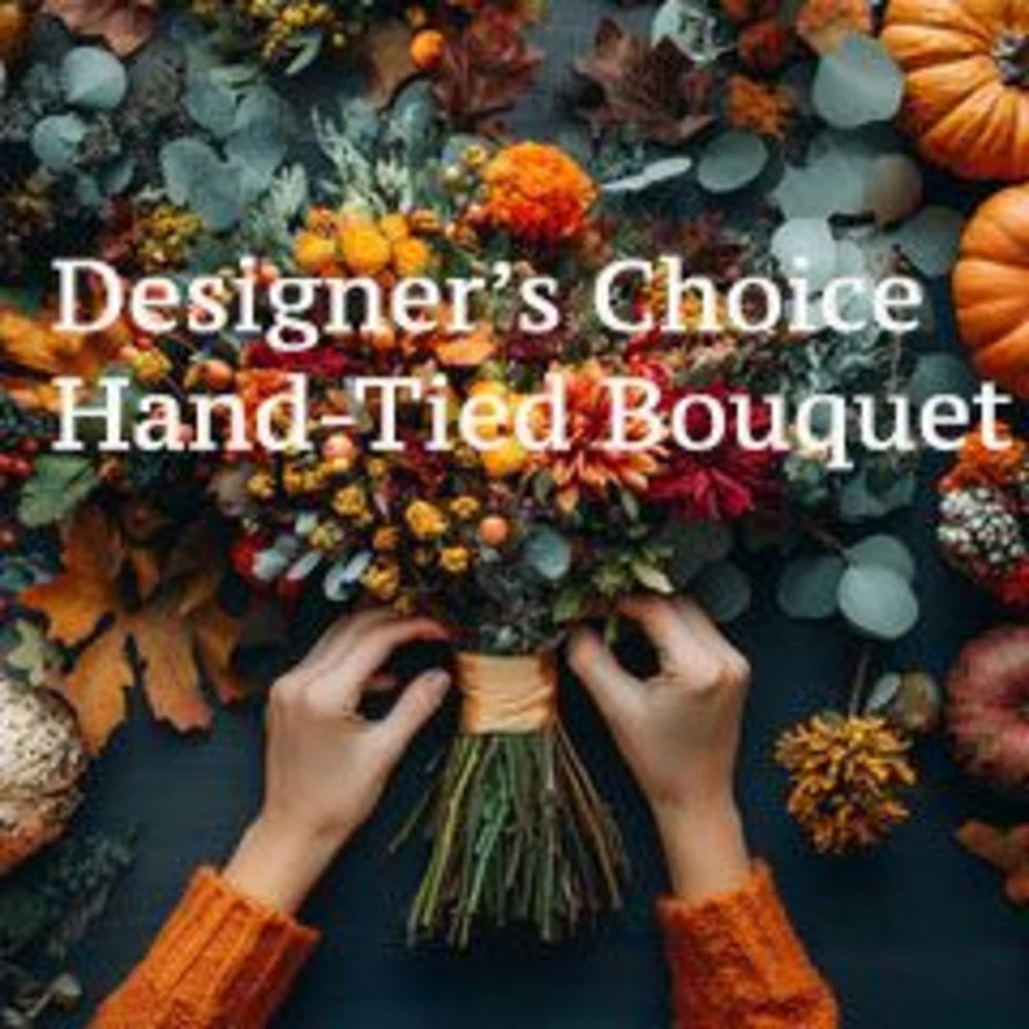 Send your love ones one our exclusive designer&#039;s choice hand tied bouquet