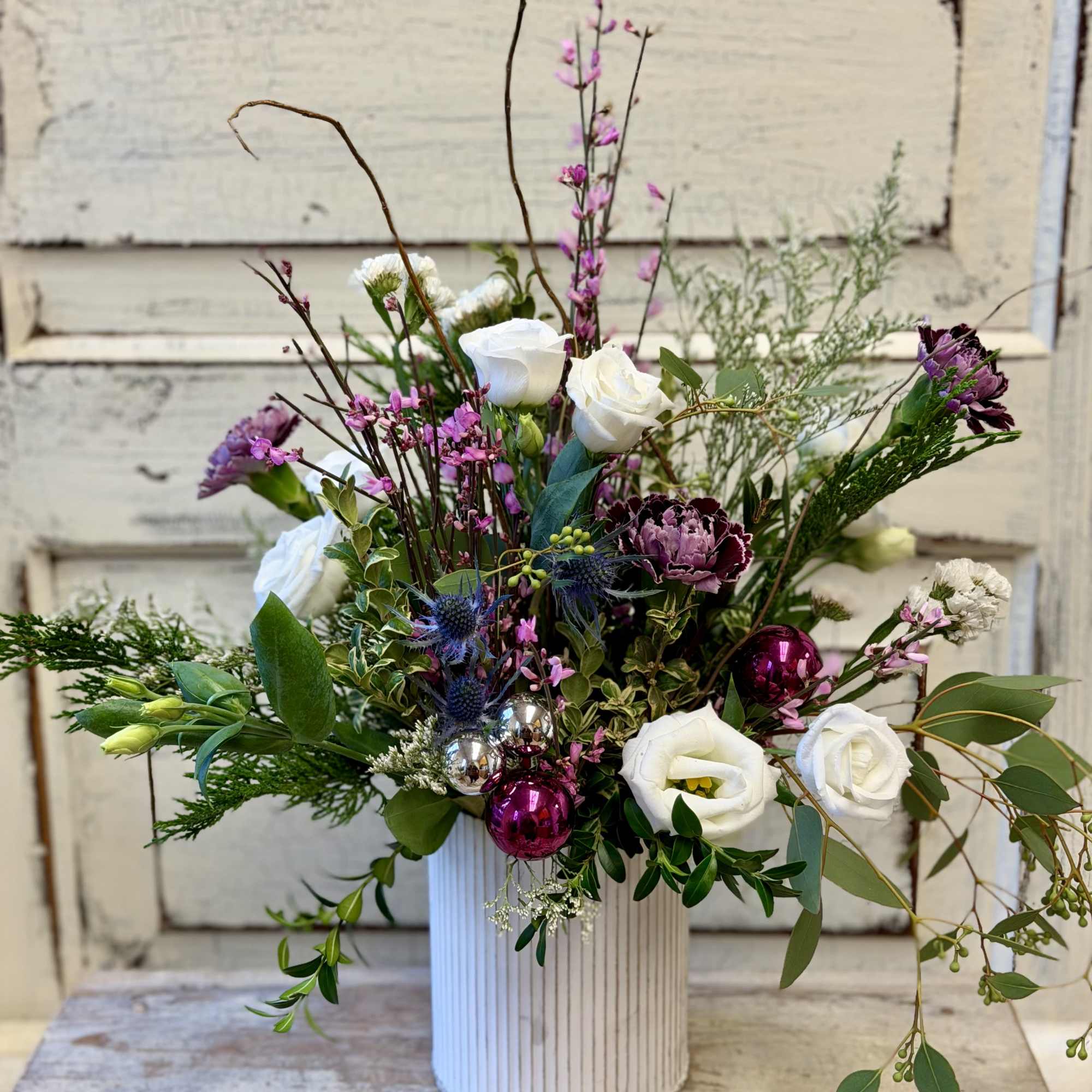 Looking for a unique gift for someone on your list? Fresh blooms