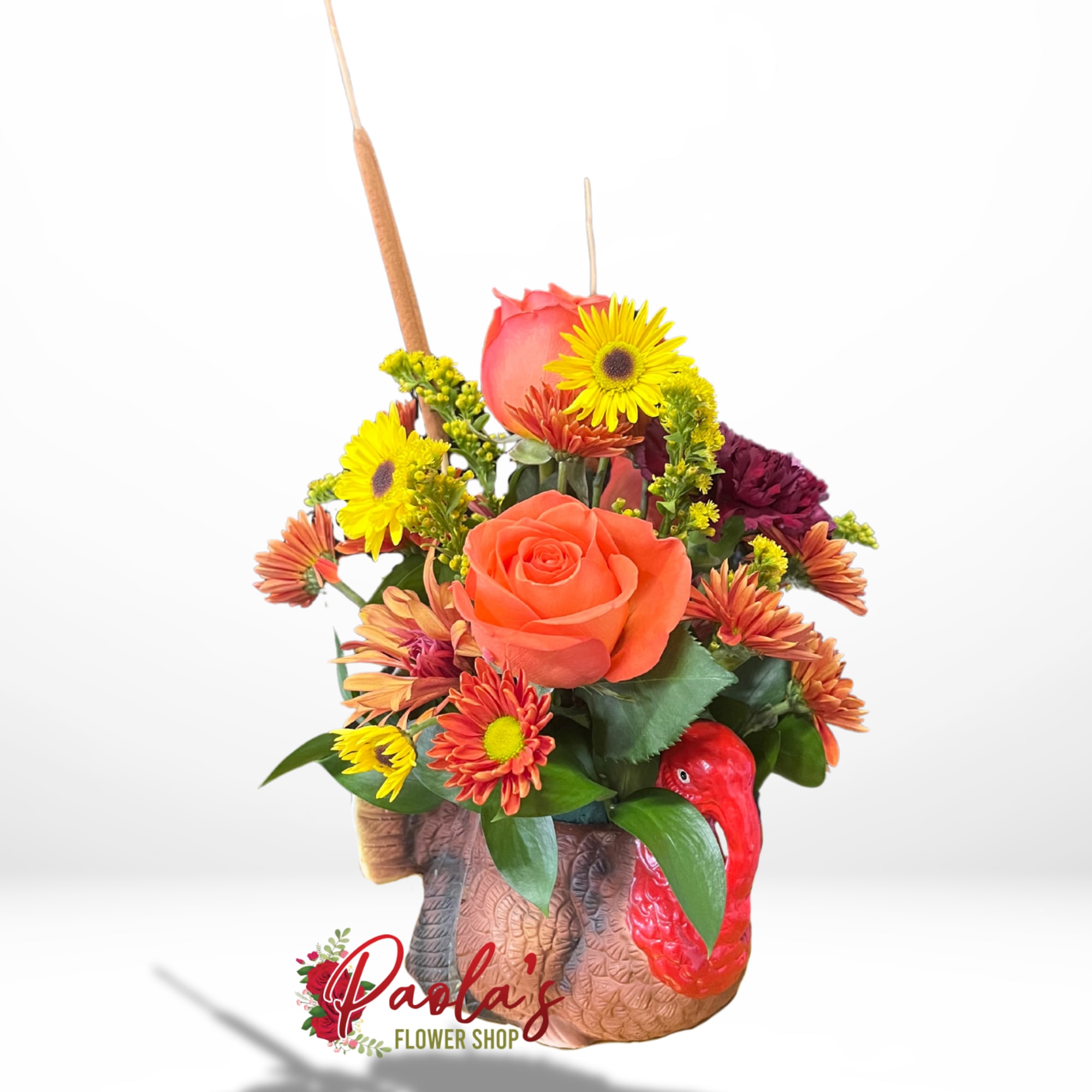 This Thanksgiving, feast your eyes on a stunning arrangement nestled in an