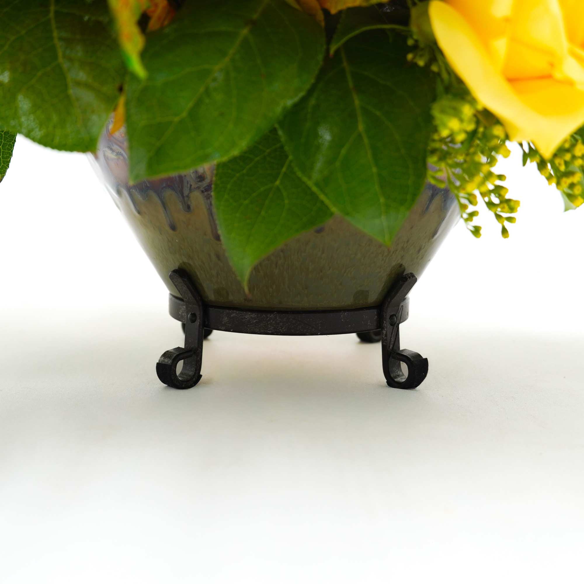 Send a Thanksgiving flower centerpiece to your family, friends, and loved ones!