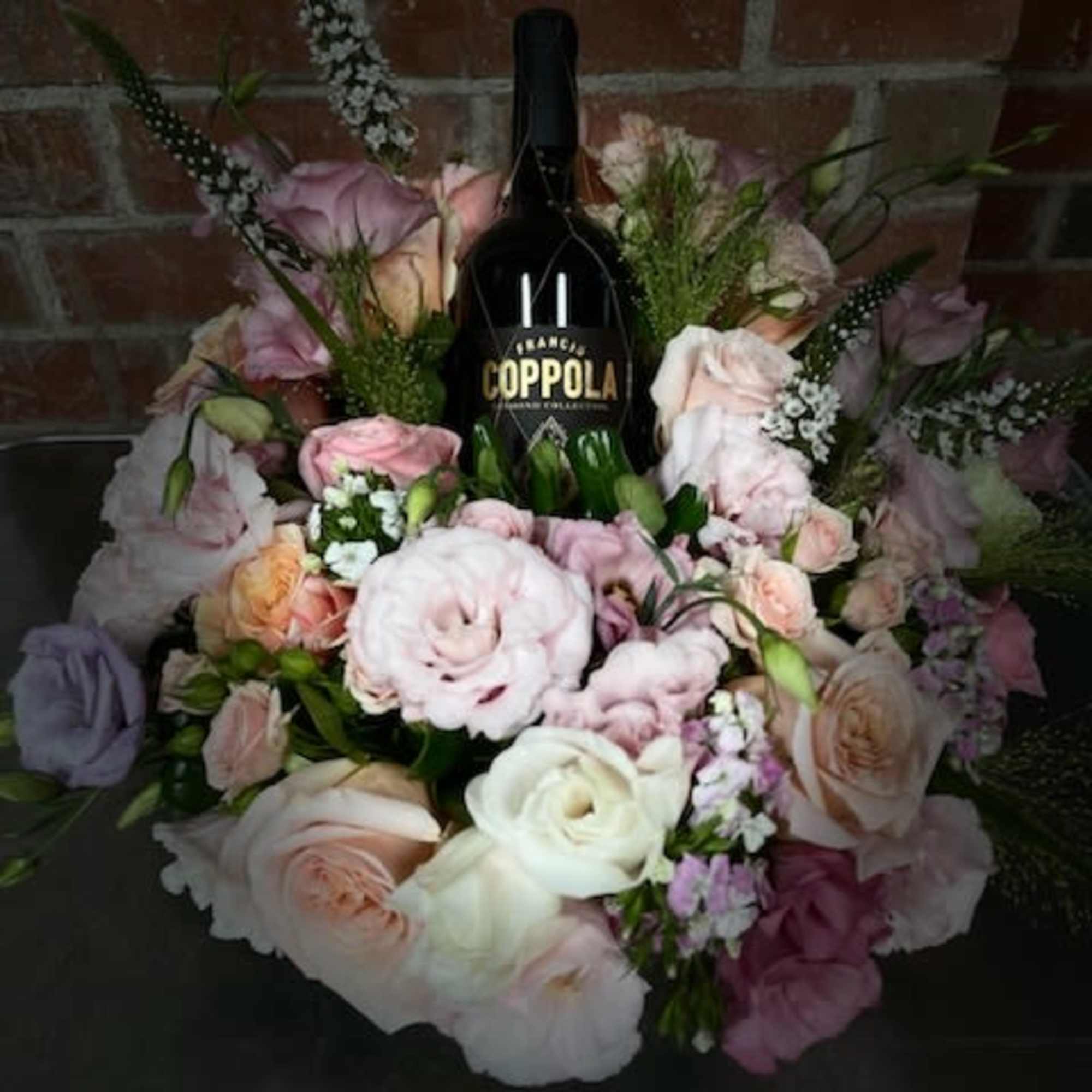 Blossoms of Celebration

Seasonal Mixed Flower arrangement with Francis Ford Coppola Diamond Collection