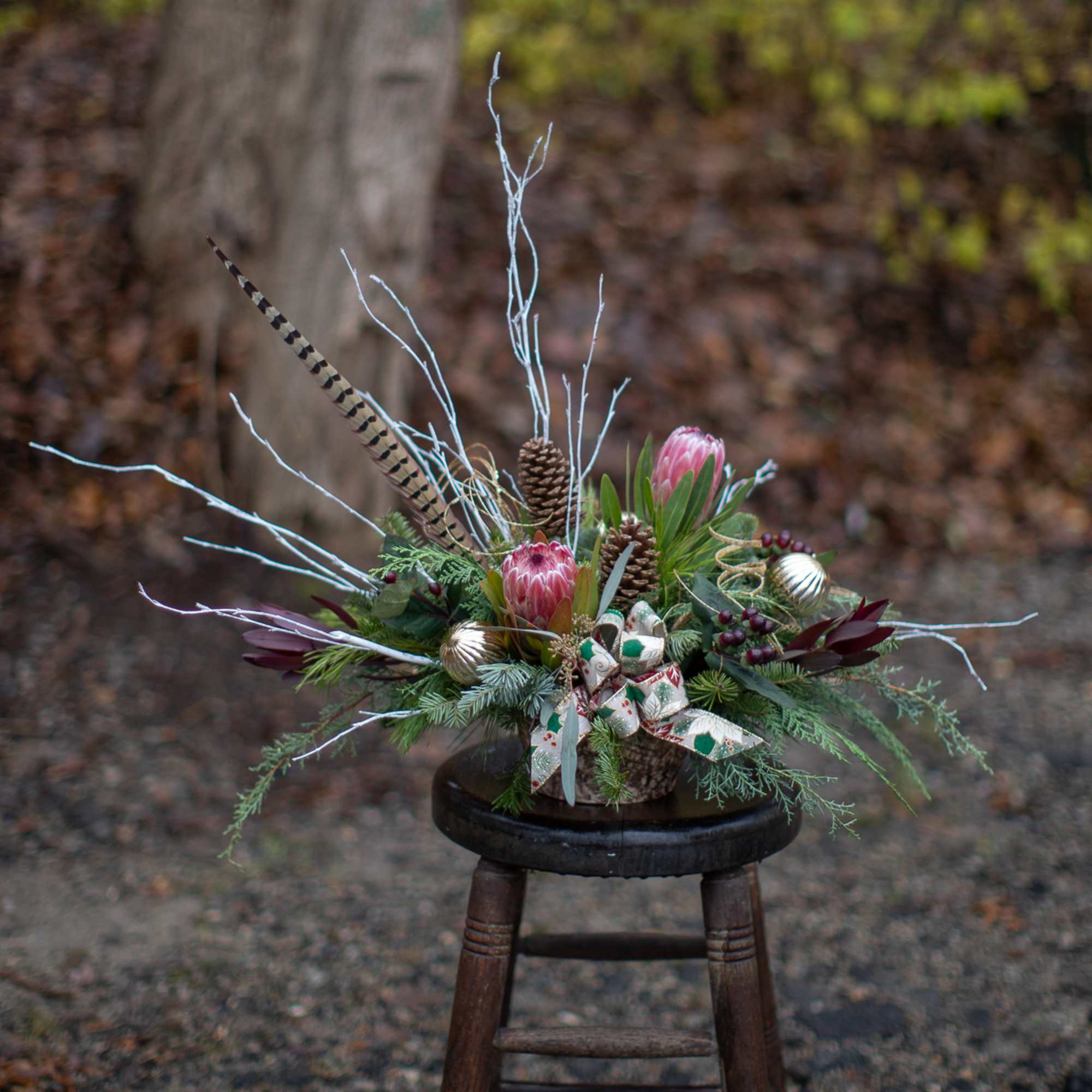 A design in a zinc tin with an outer lining of birch