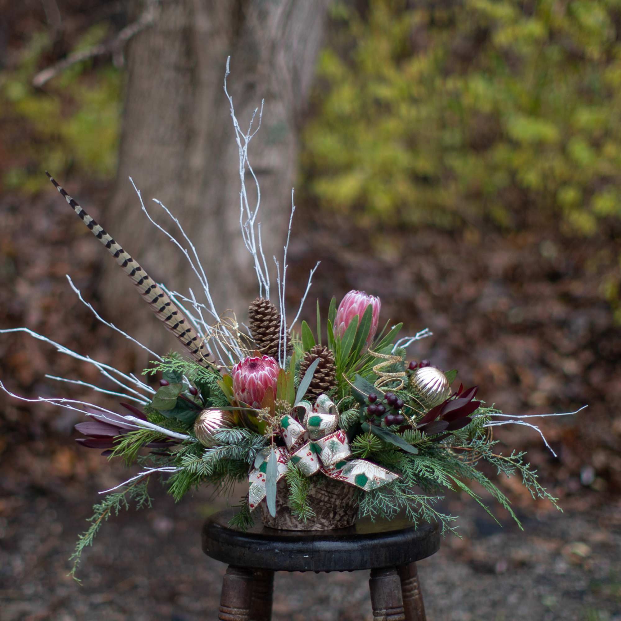 A design in a zinc tin with an outer lining of birch