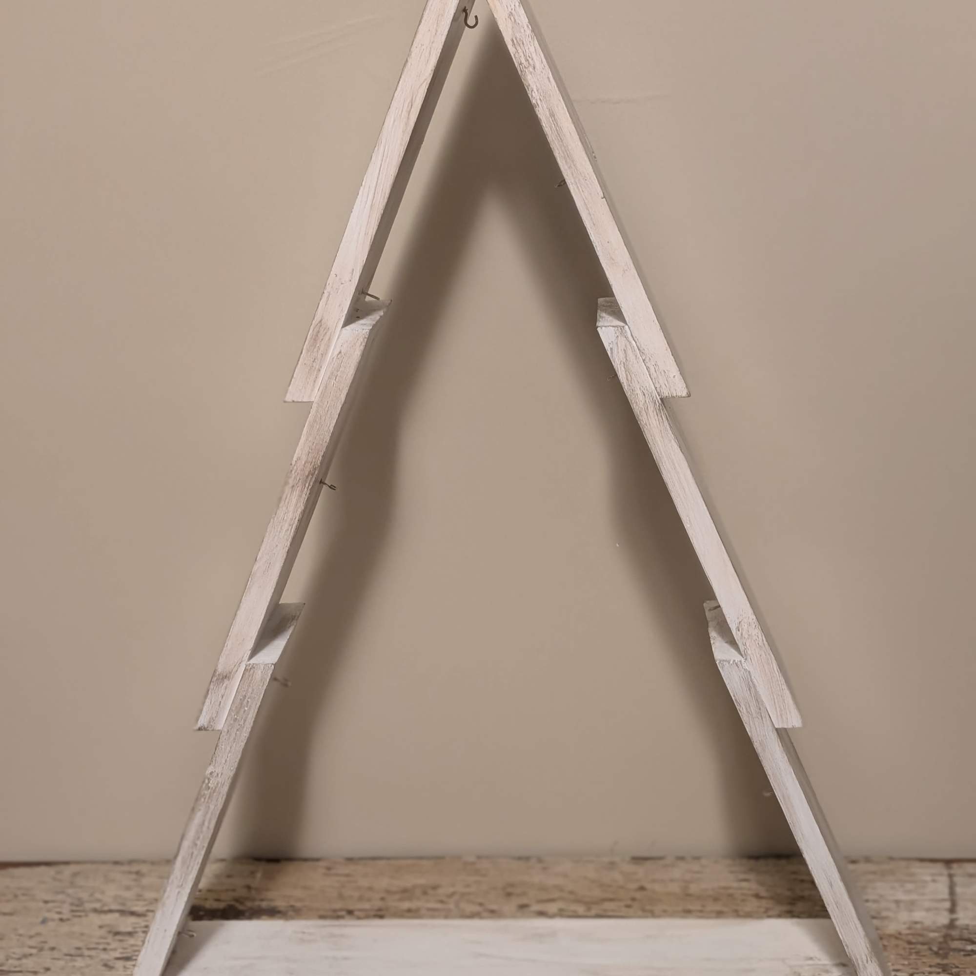 DIY Wood Tree Class &mdash; Mon, December 8th at 6:30 PM
$50 per