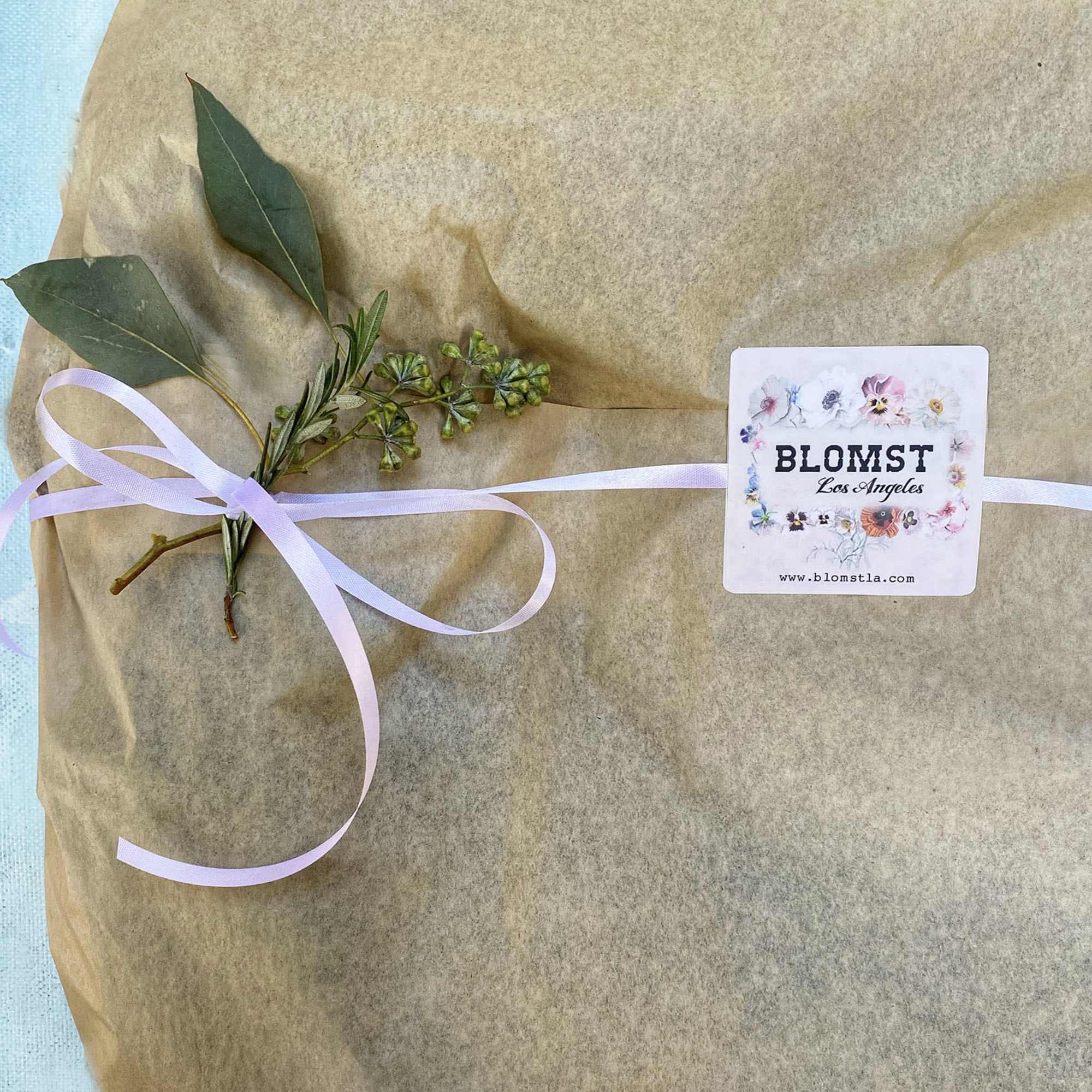 Organic and fresh 20&quot; wreath of different pines (juniper, douglas, noble), with