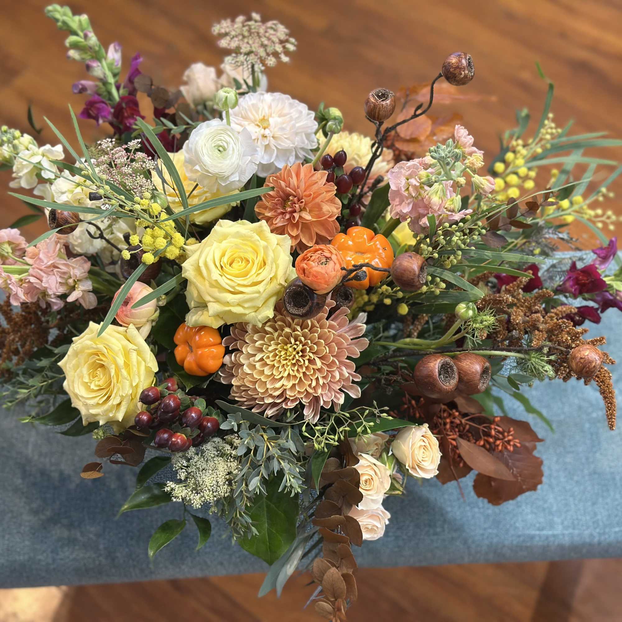 Bring the warmth of the harvest to your table with Autumn Reverie.