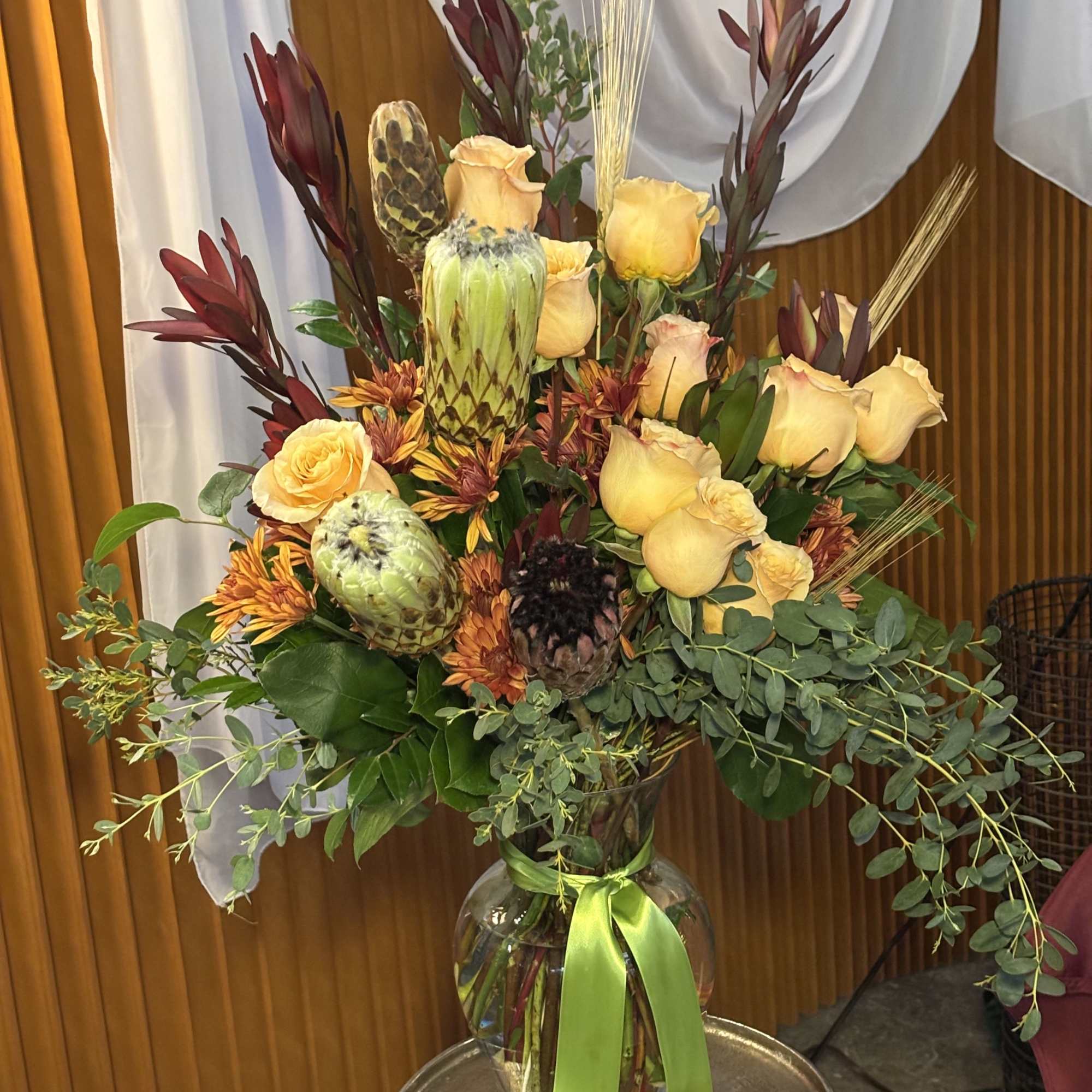 

Inspired by the magic of fall, Golden Harvest celebrates the golden tones