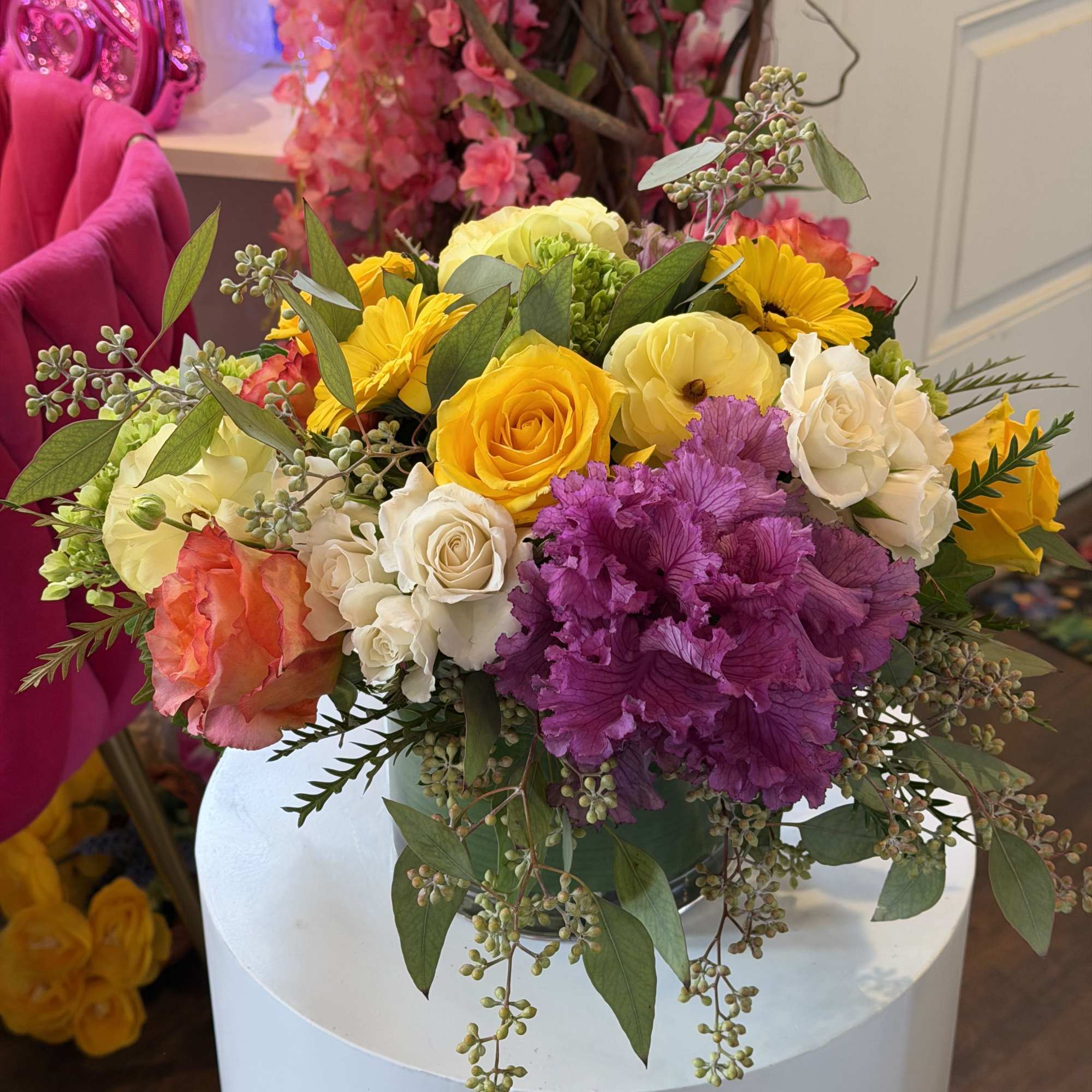 Nice centerpiece for a thanksgiving gathering.