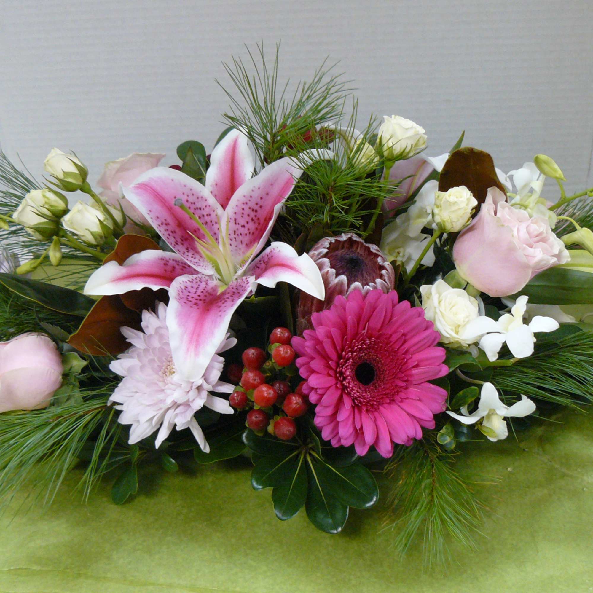 Roses, Gerbera Daisies, Berries, Lilies, Alstroemeria / Lisianthus, Dendrobium Orchids,  Variety