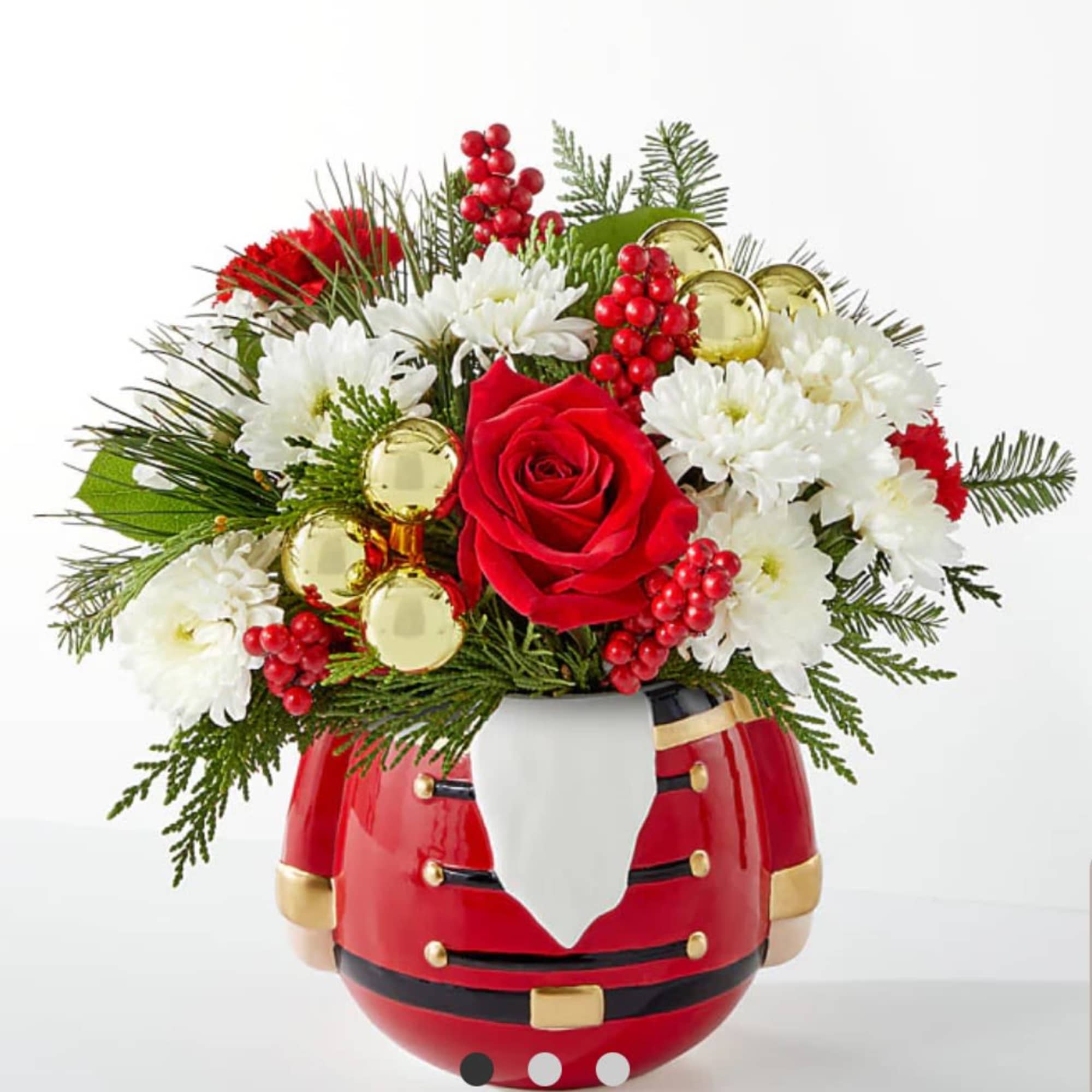 Share in the nostalgia of the season with a collectable nutcracker vase