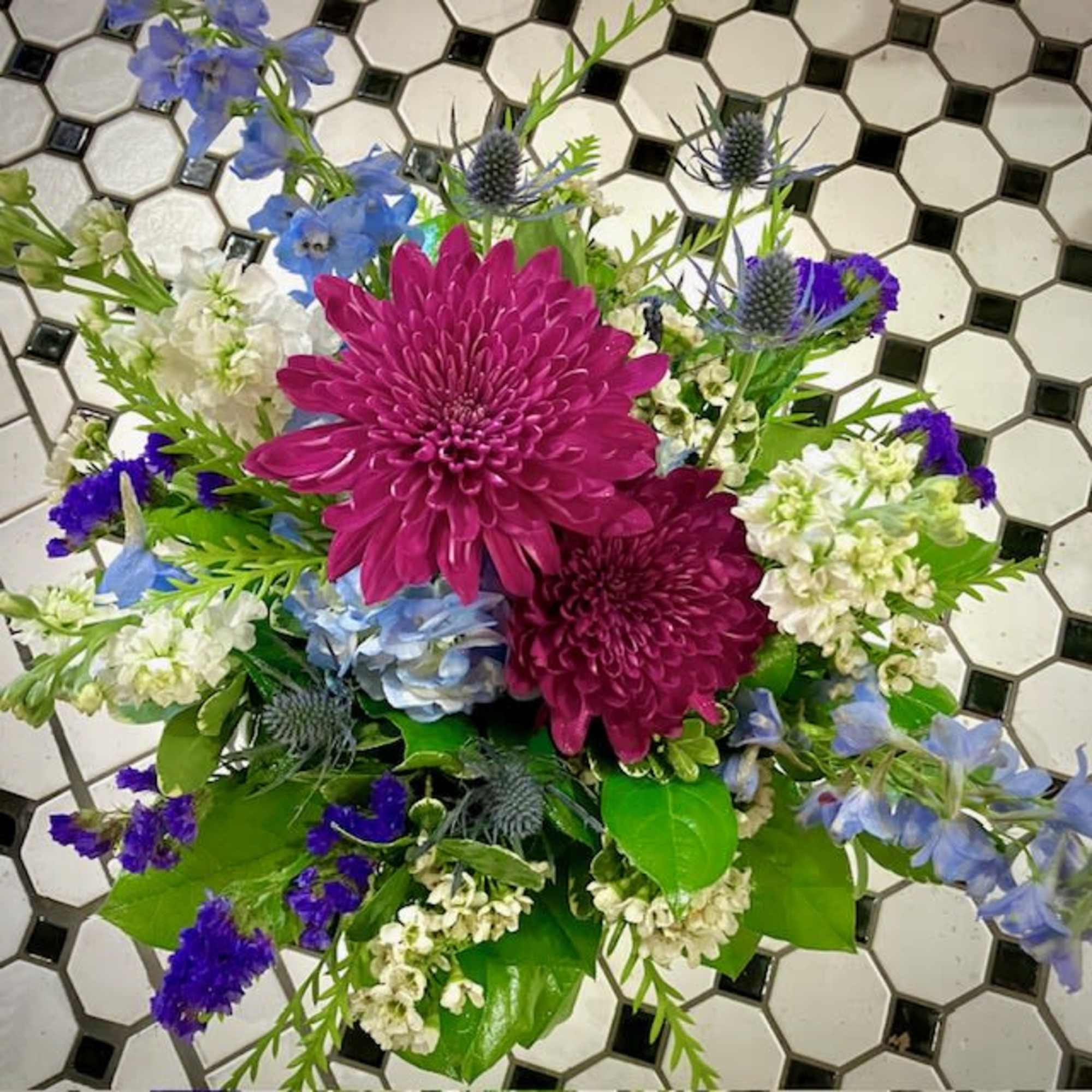 Gift the magical ambiance of Wintertime Frost with this this beautiful and