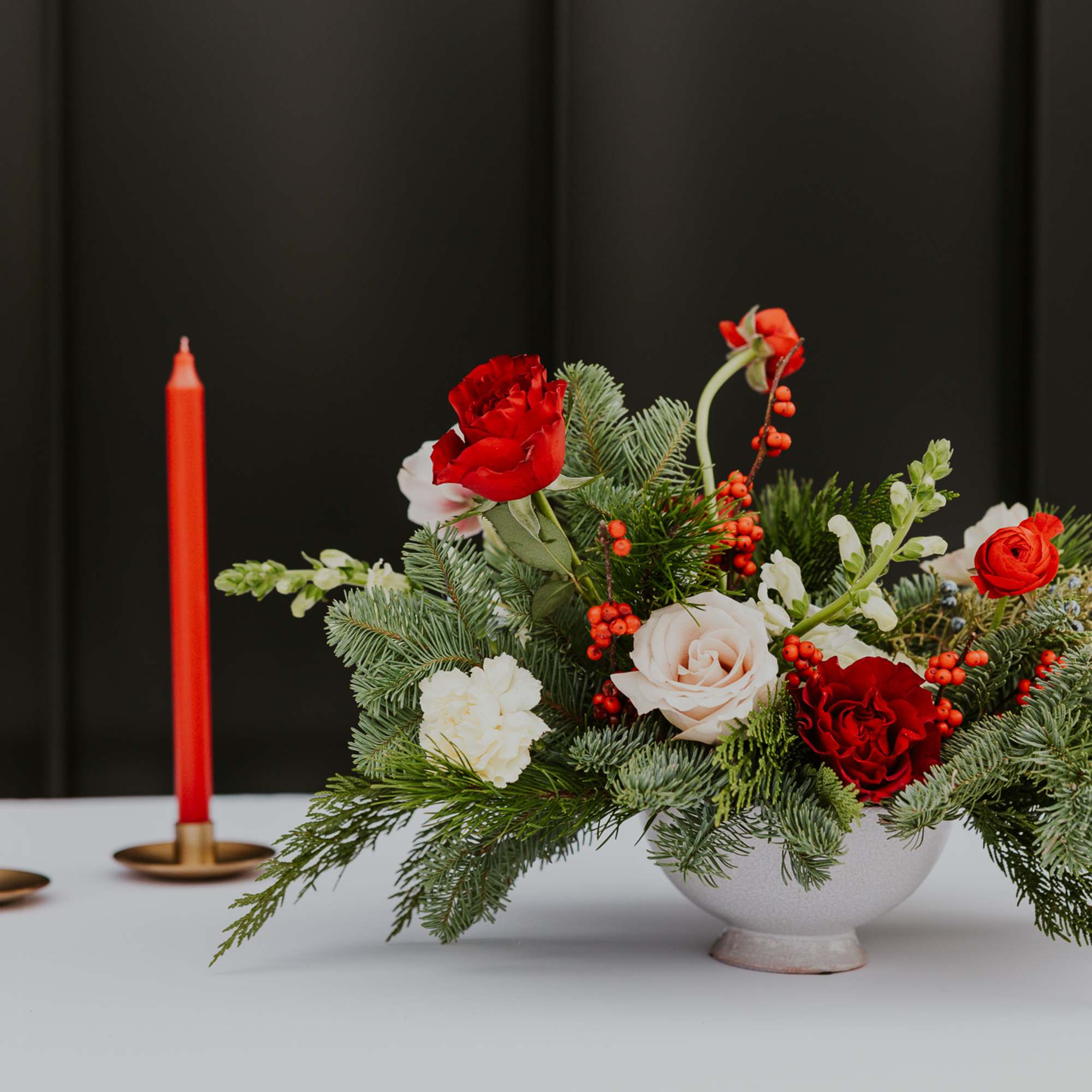 A festive centerpiece to add fresh floral to the dining table.