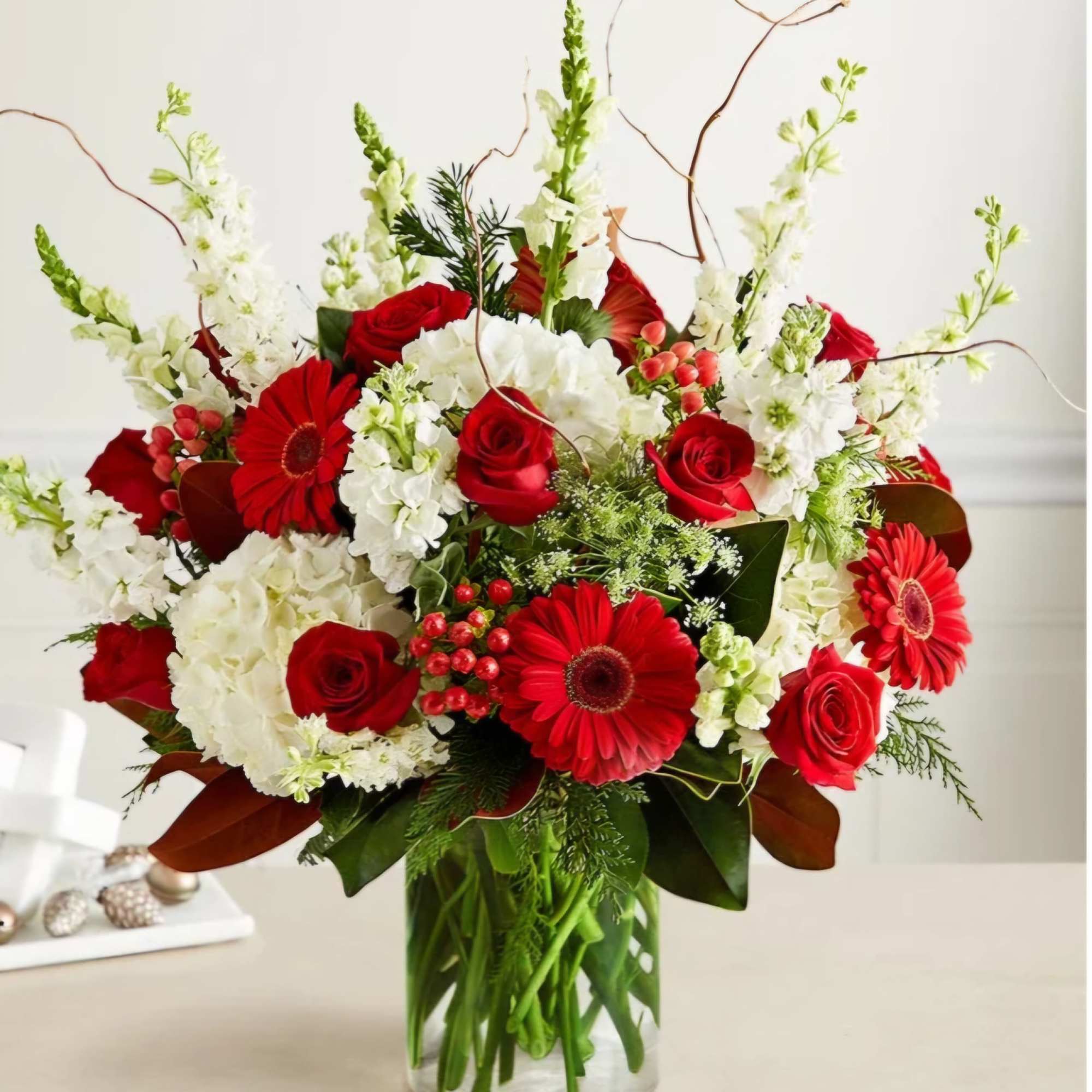 Some gifts have a way of capturing the season. Our luxury gathering