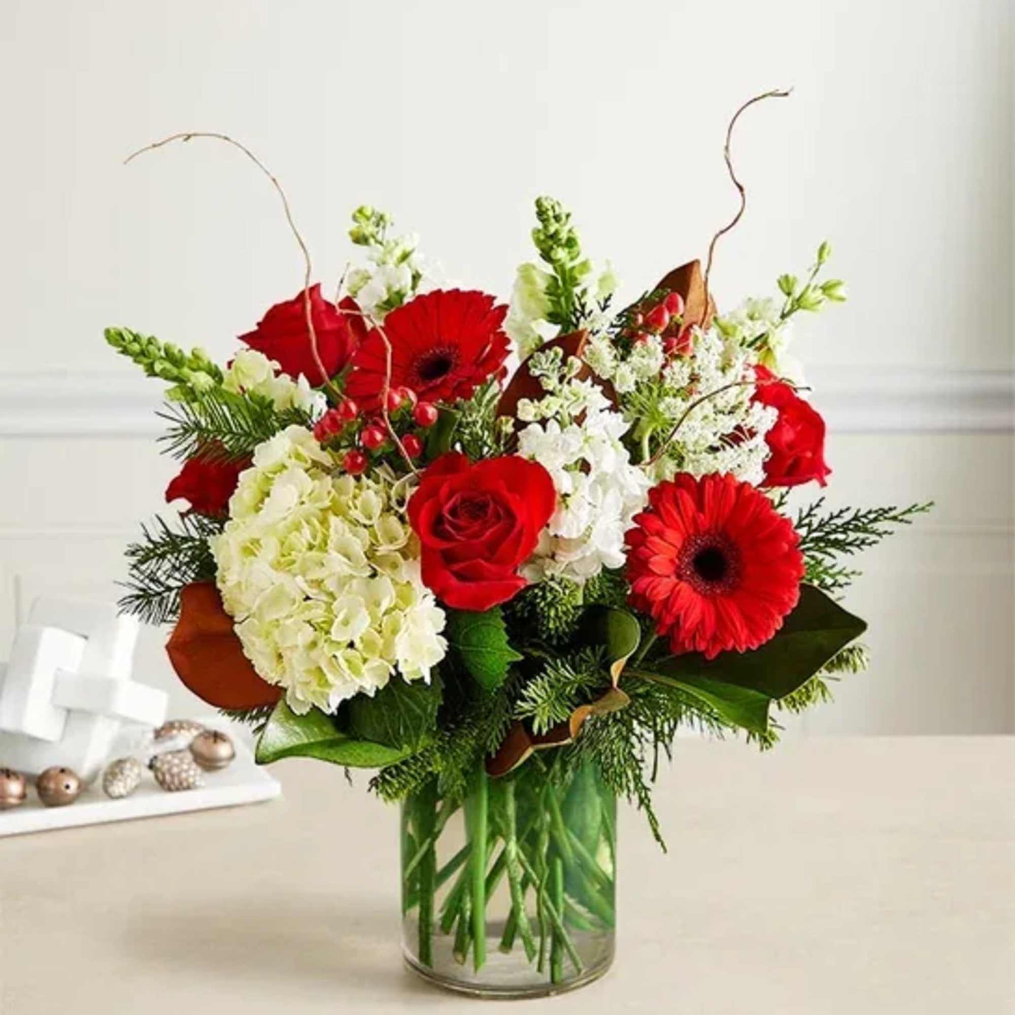 Some gifts have a way of capturing the season. Our luxury gathering