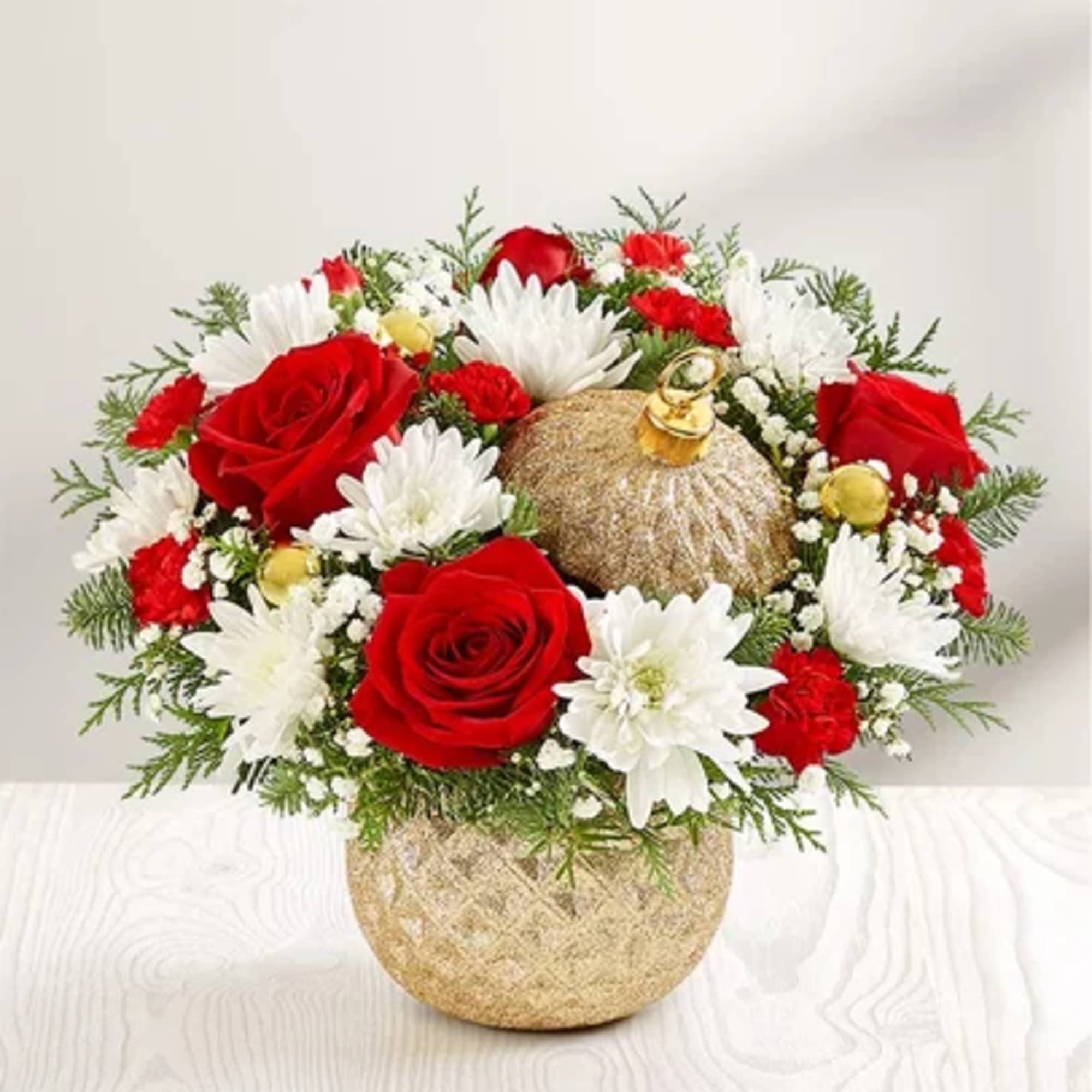 EXCLUSIVE The signature beauty of the holiday season is captured in our