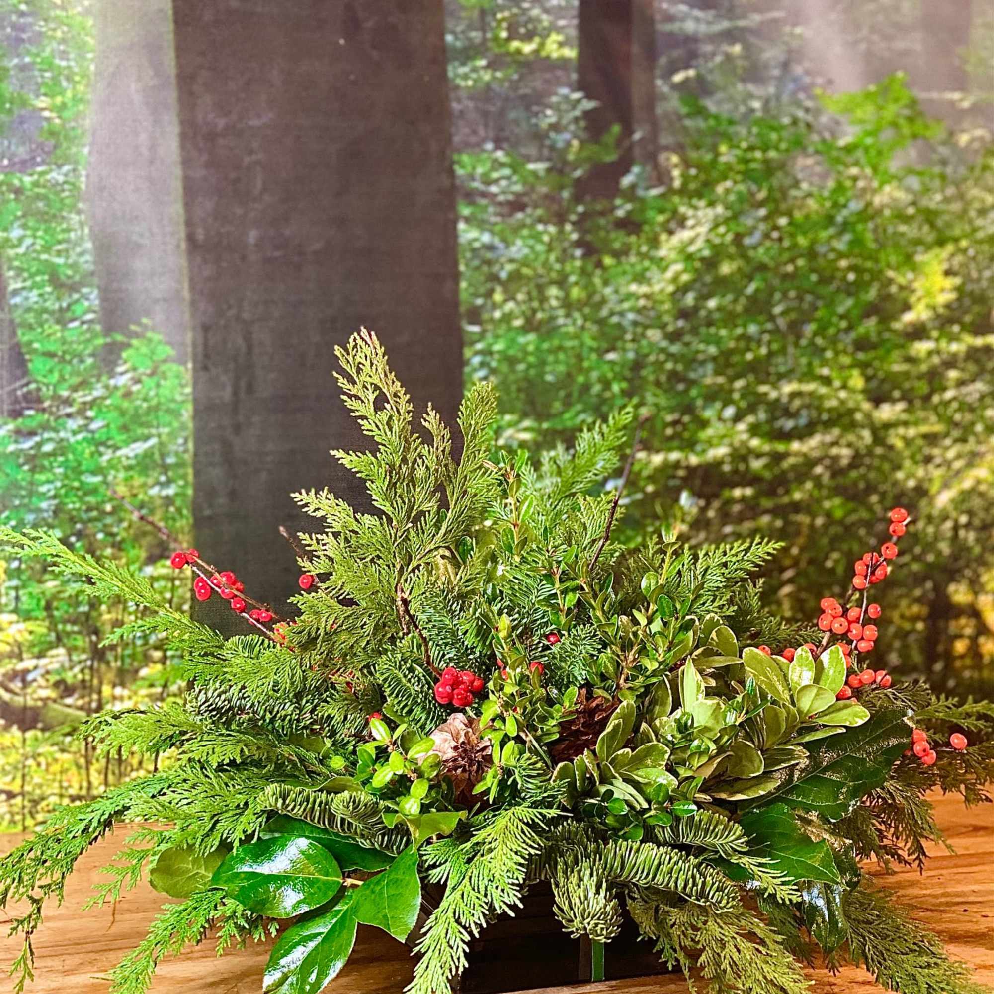 Give a magical and fragrant gift this winter. This design will spark