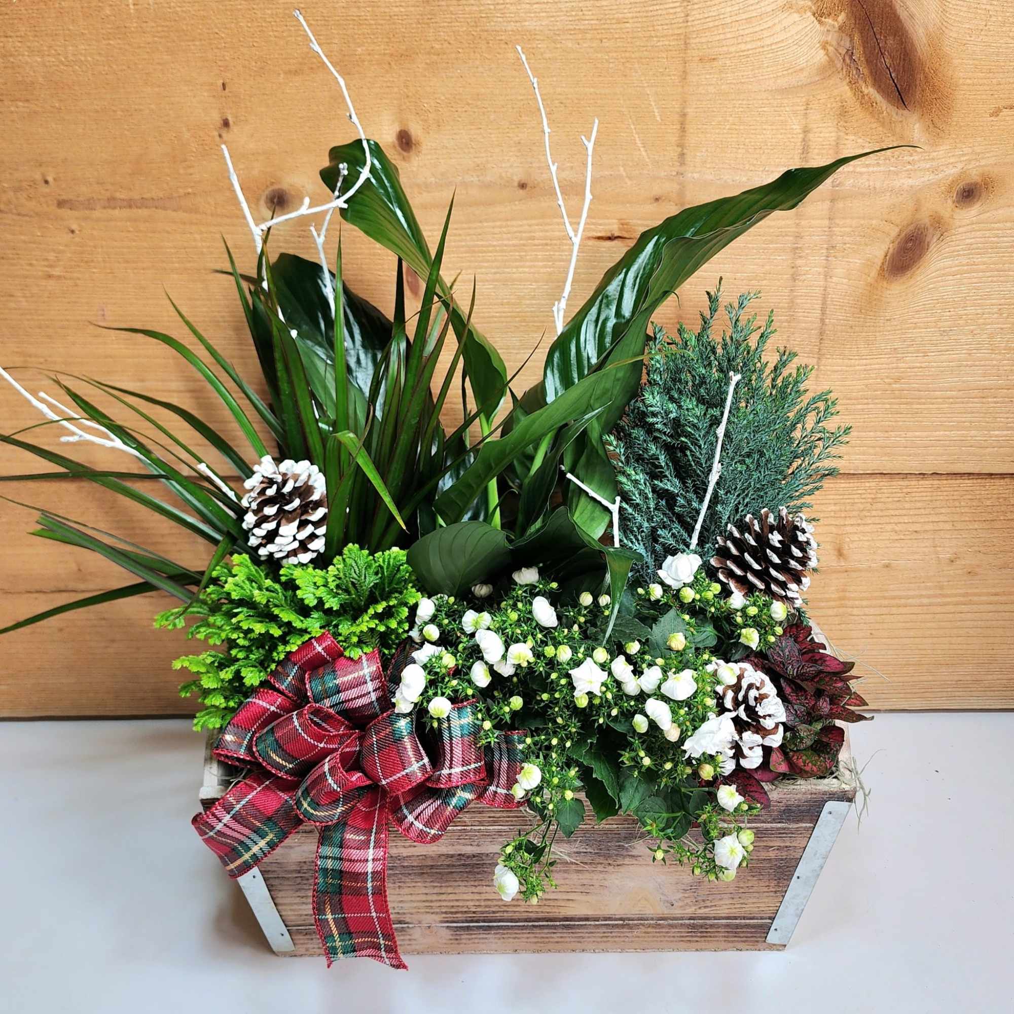 Evergreen Elegance will bring a sophisticated but cozy holiday feel to your