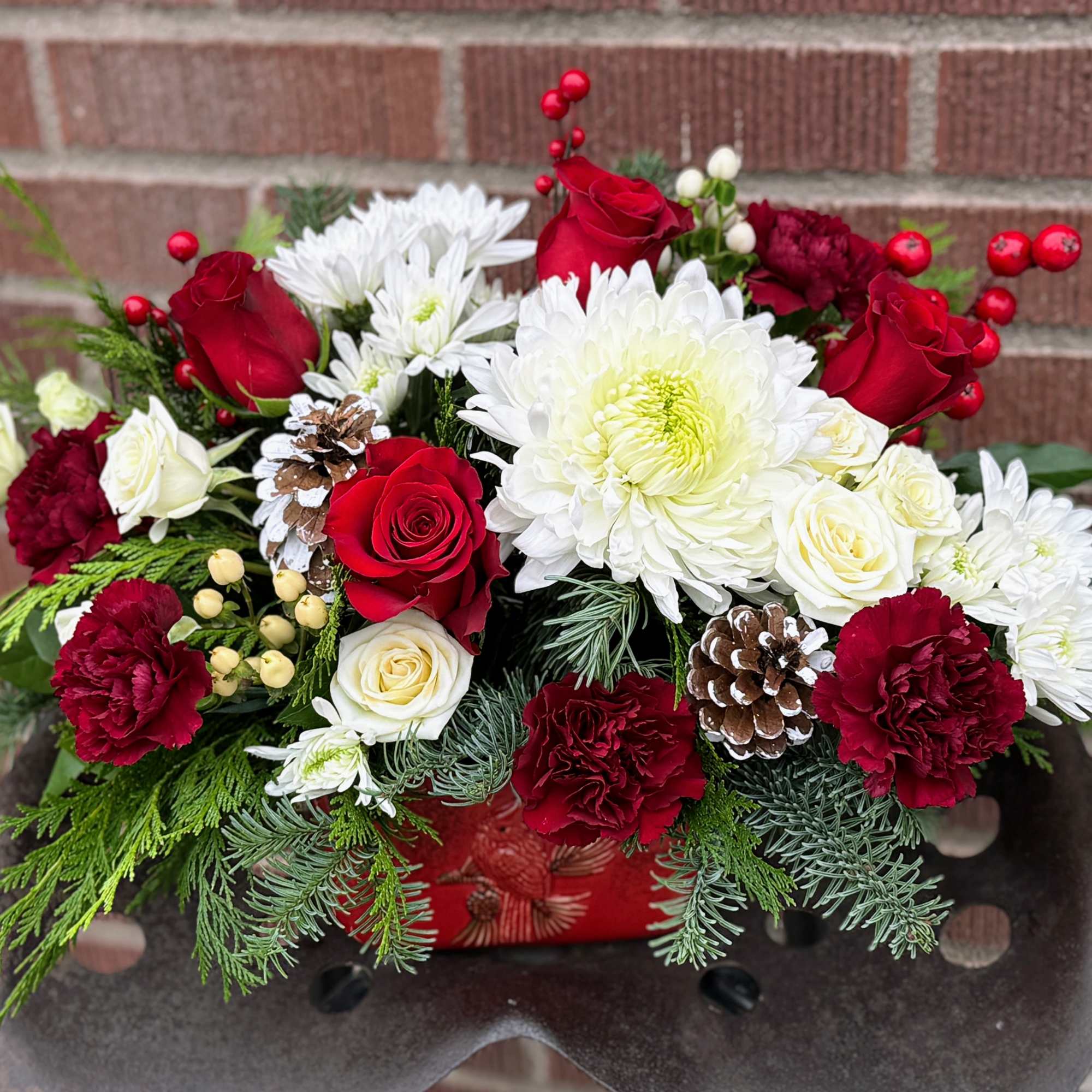 Arriving in an oven safe stoneware bowl. 